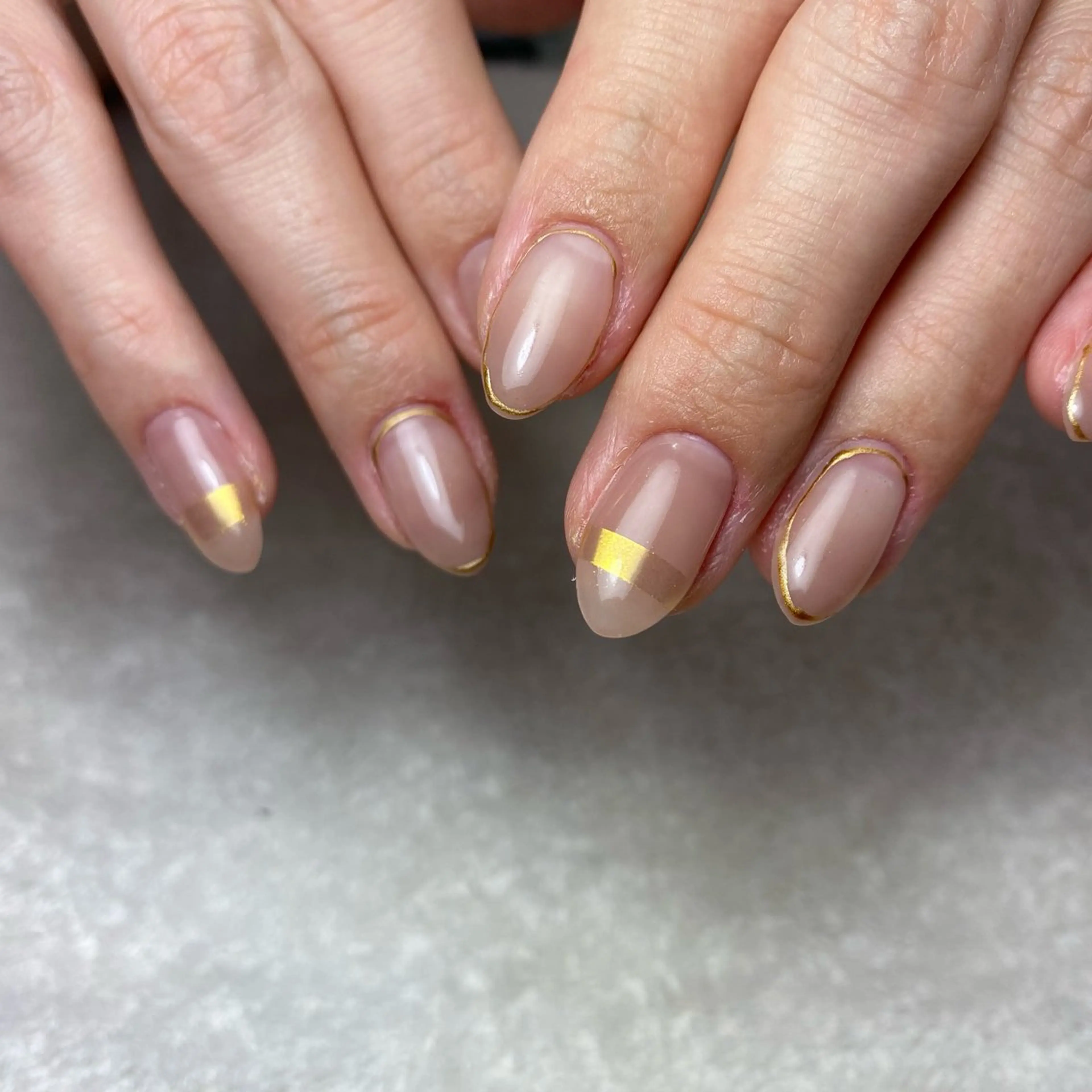 ネイル ミラーネイル シンプルネイル COCO+所属・COCO +のエステ・リラクイメージ