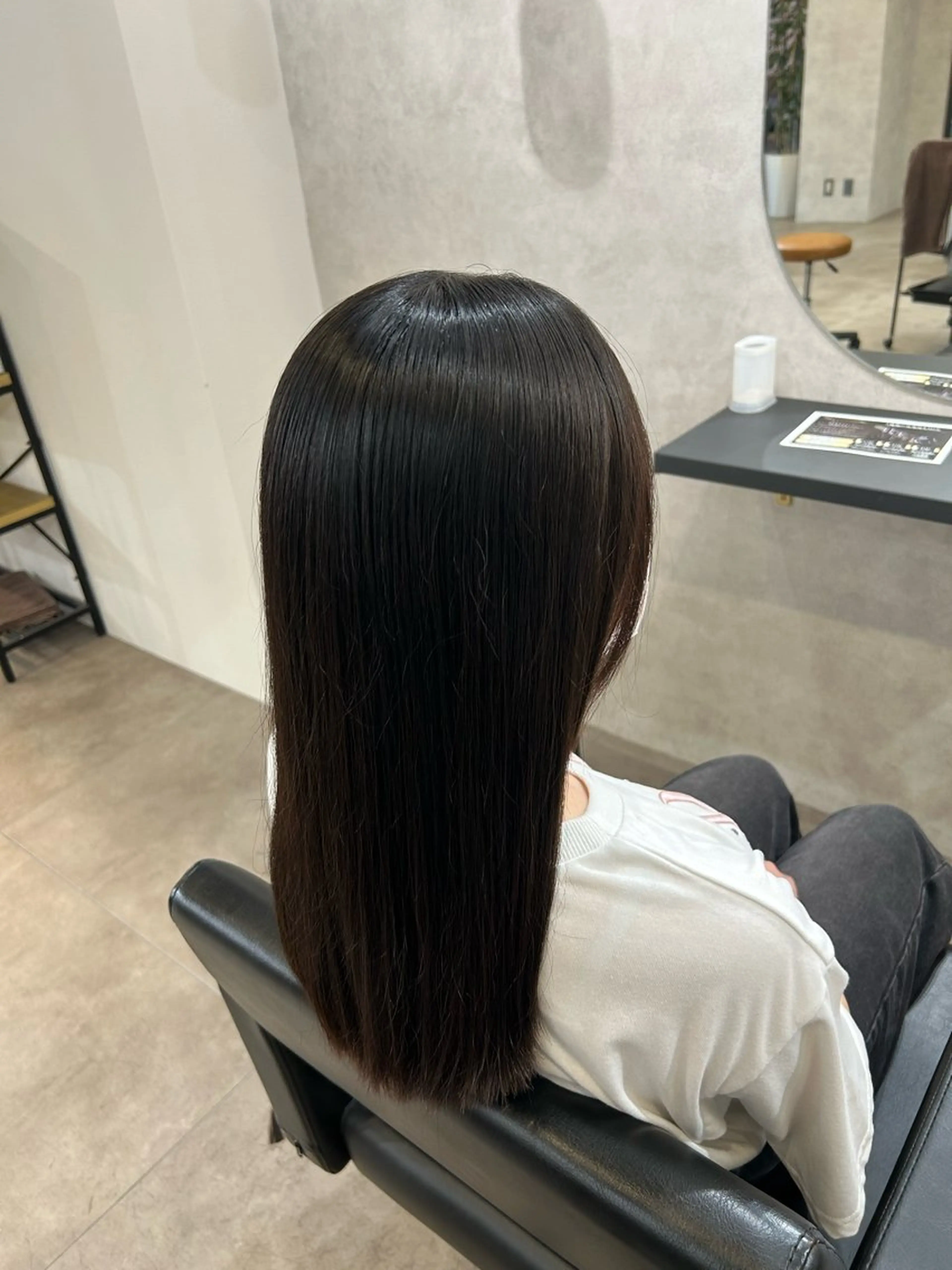 ロング カット 縮毛矯正 石原 侑季のヘアスタイル