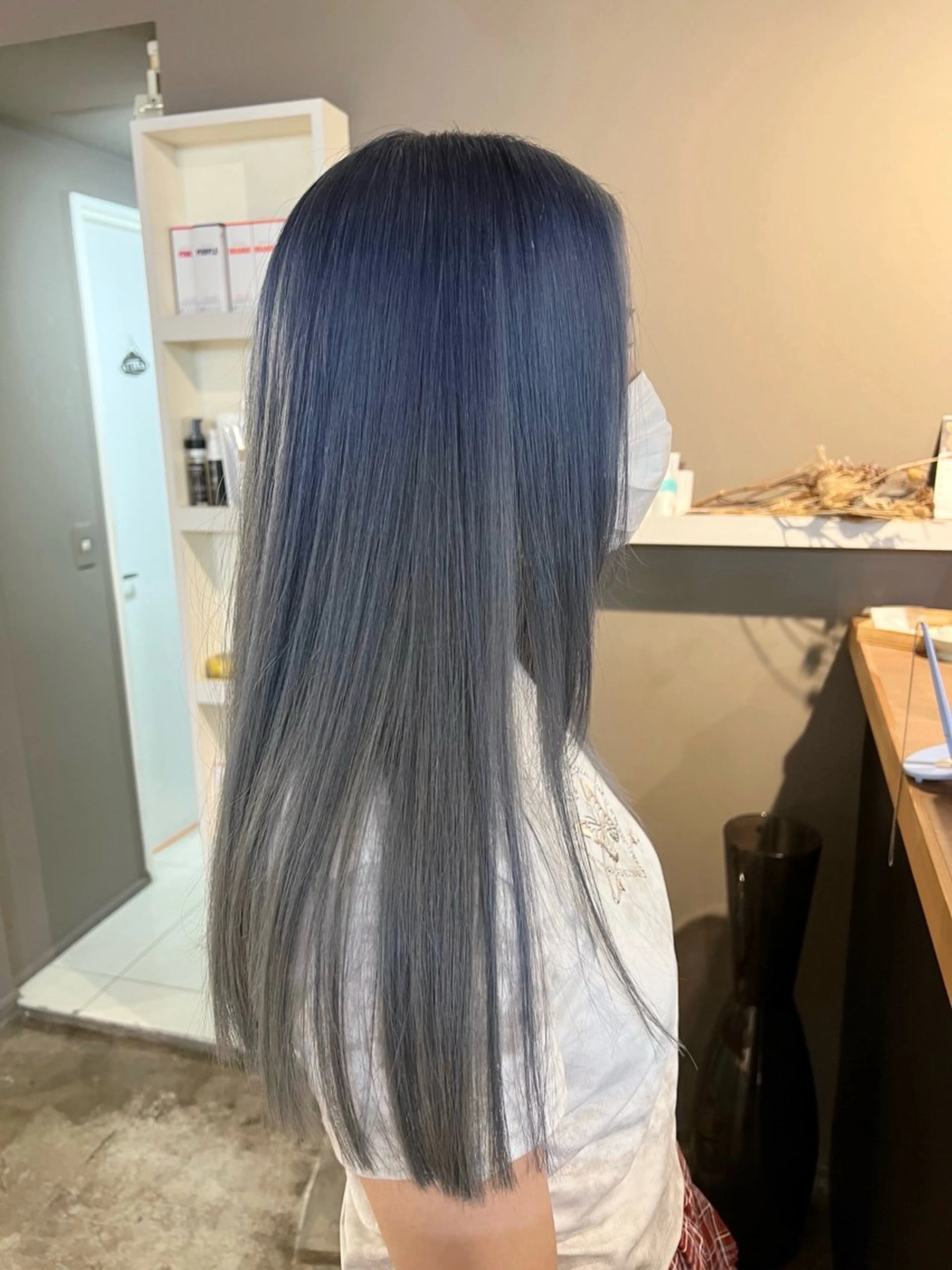 ロング カラー ブルーカラー シルバー daiki 原宿のヘアスタイル