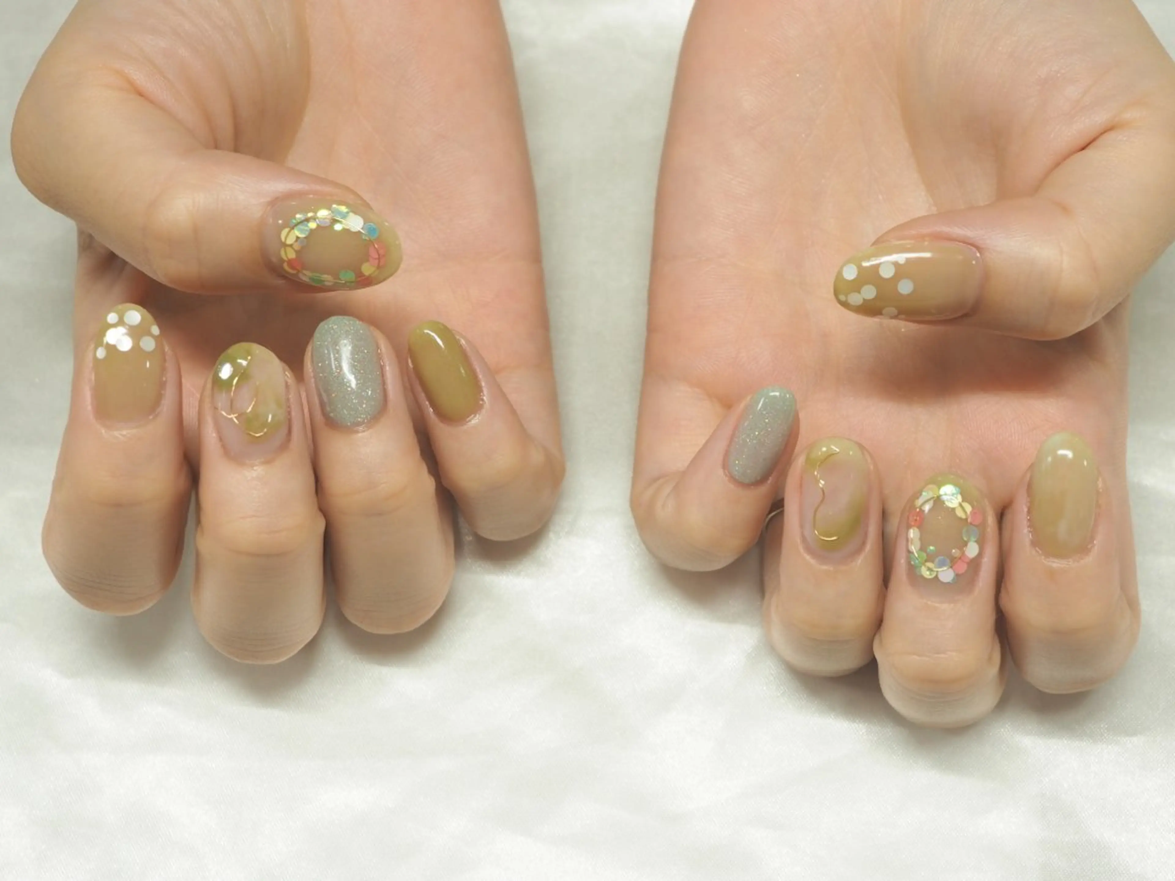 ネイル 魚谷 日菜のネイルデザイン