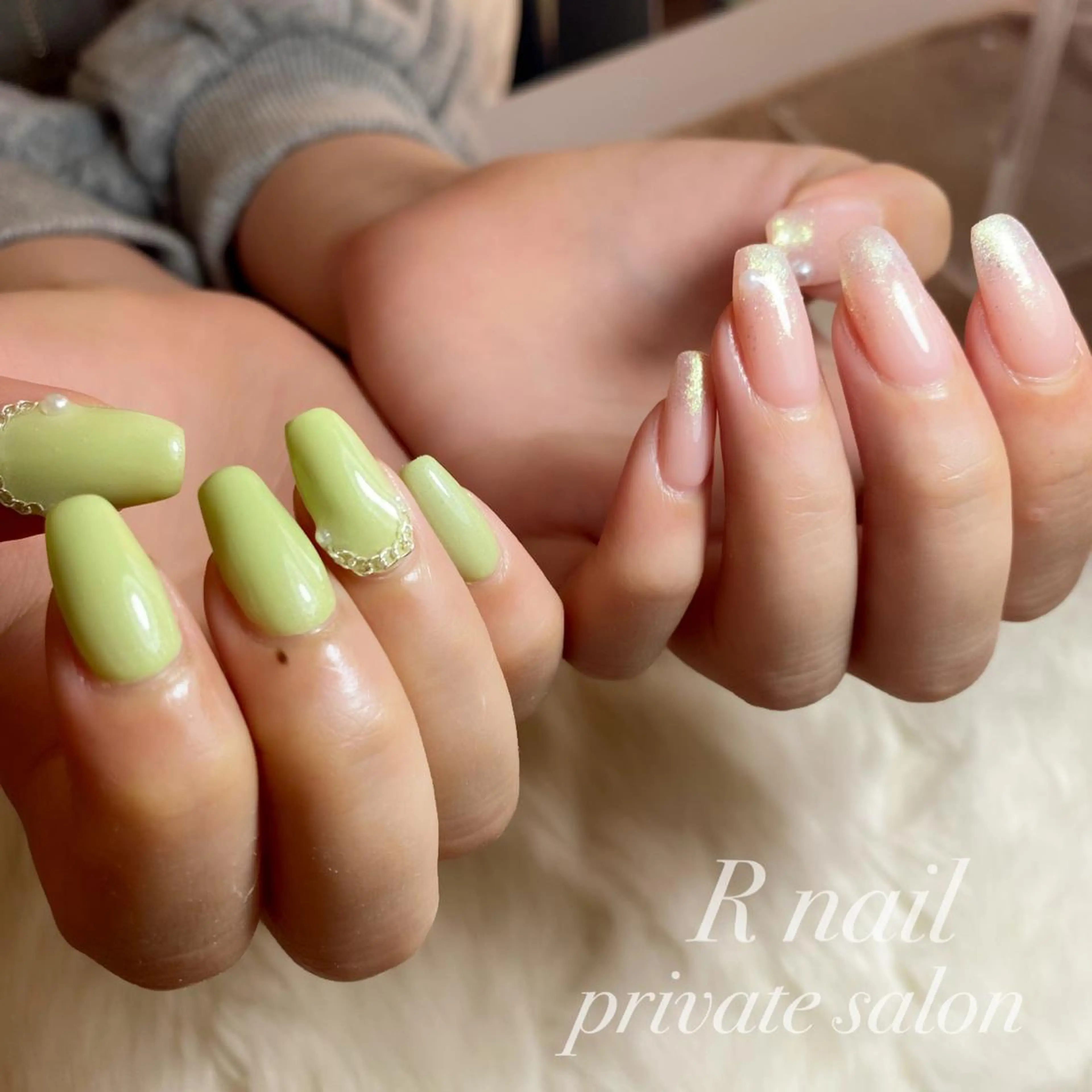 ネイル R nailのネイルデザイン