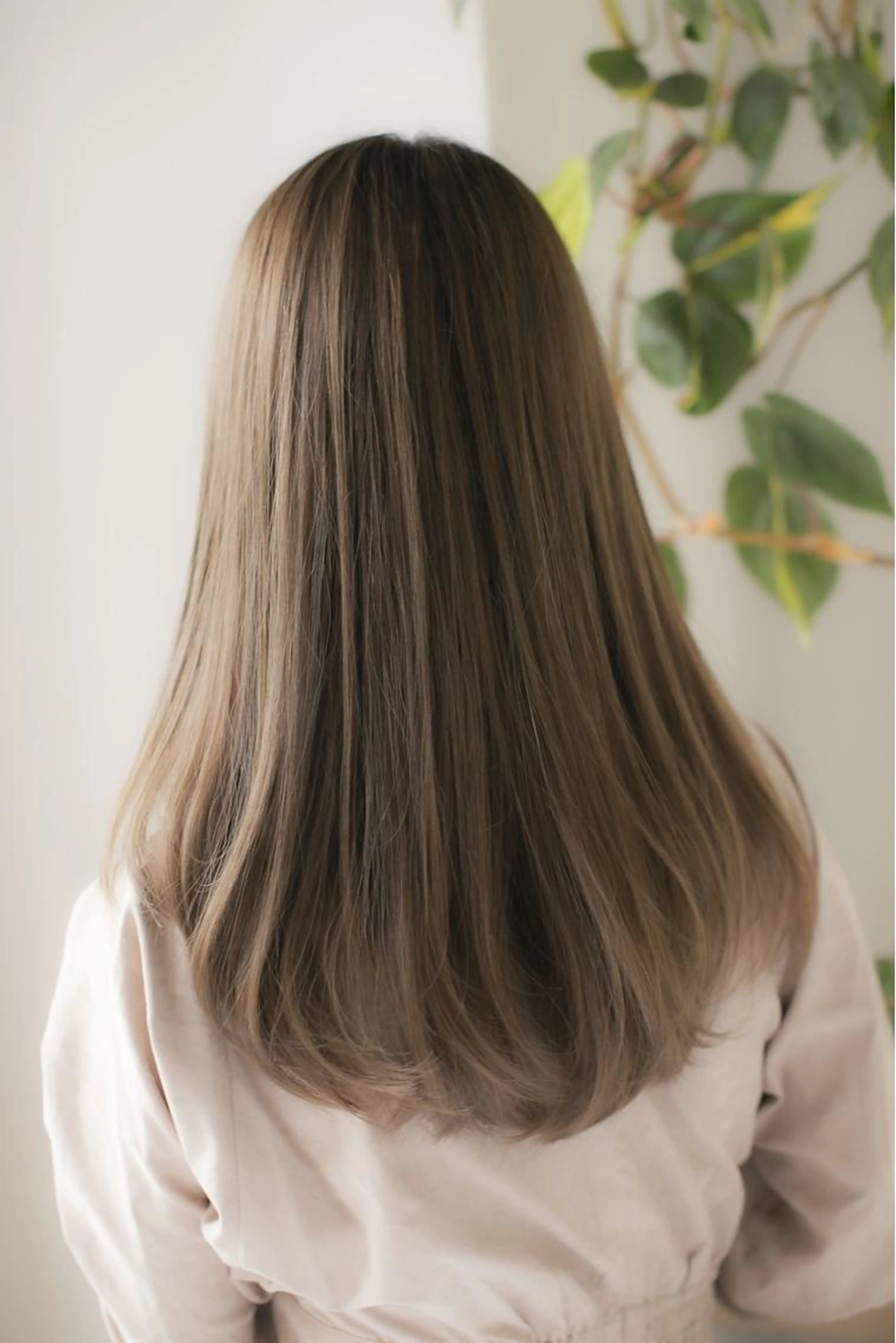 【髪質改善】透明感ツヤカラー＋ULTOWAトリートメント／ウルトワトリートメントの写真