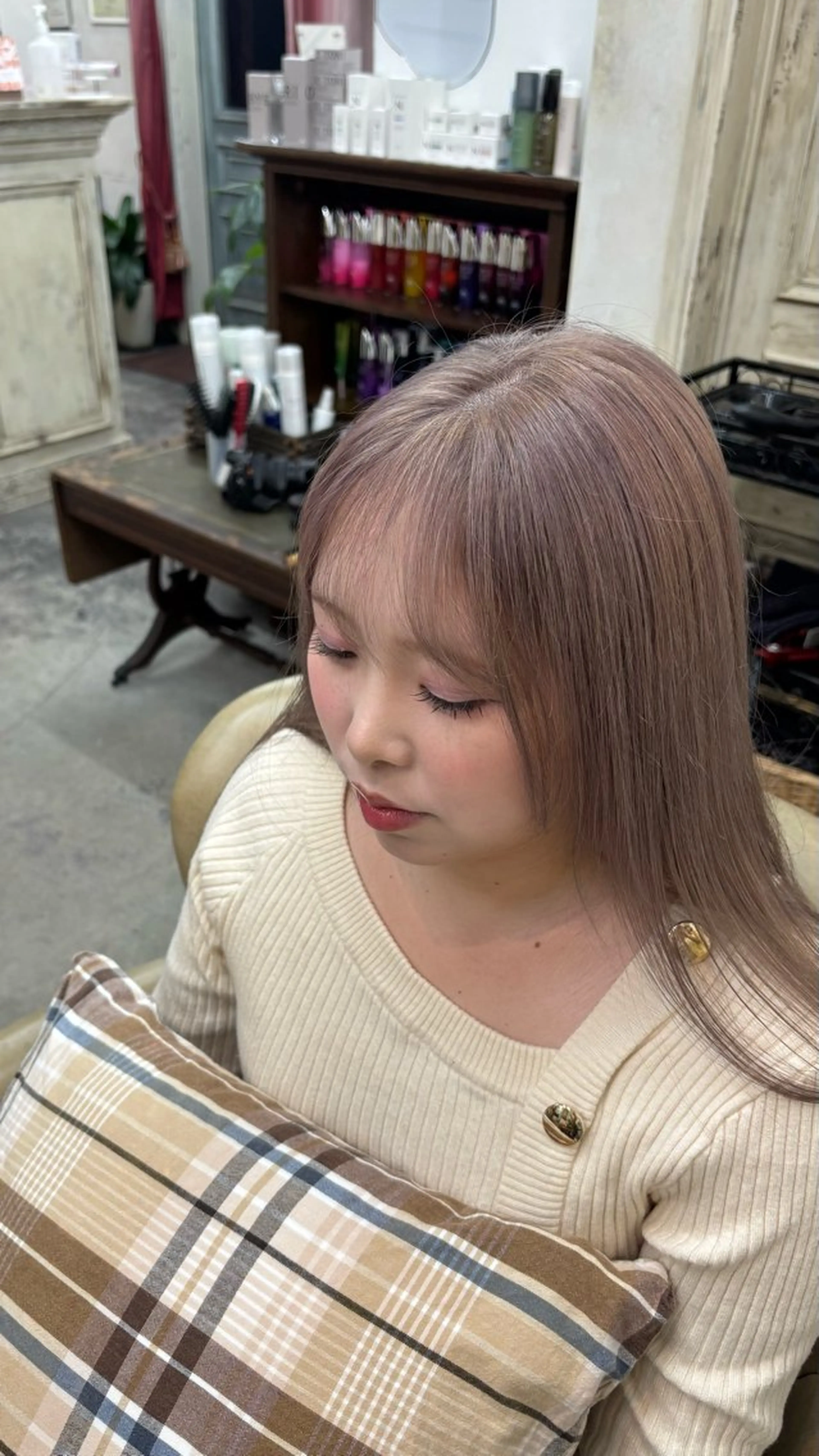 カラー グレージュ ピンクカラー ふたつやゆら🤎ྀི カラーモデル募集中のヘアスタイル