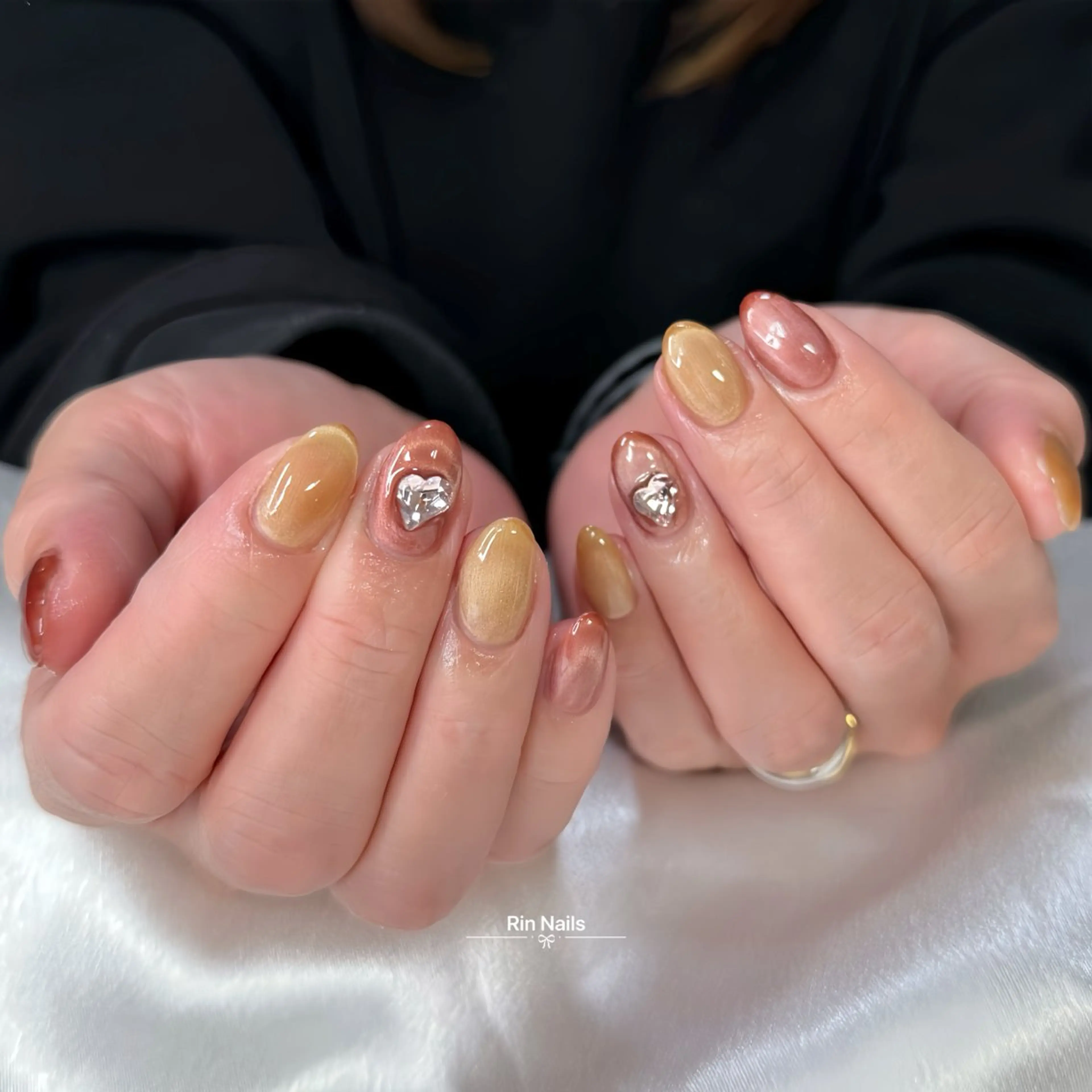 ショート 韓国風ヘア RIN NAILS ᥫ᭡Migusaのネイルデザイン