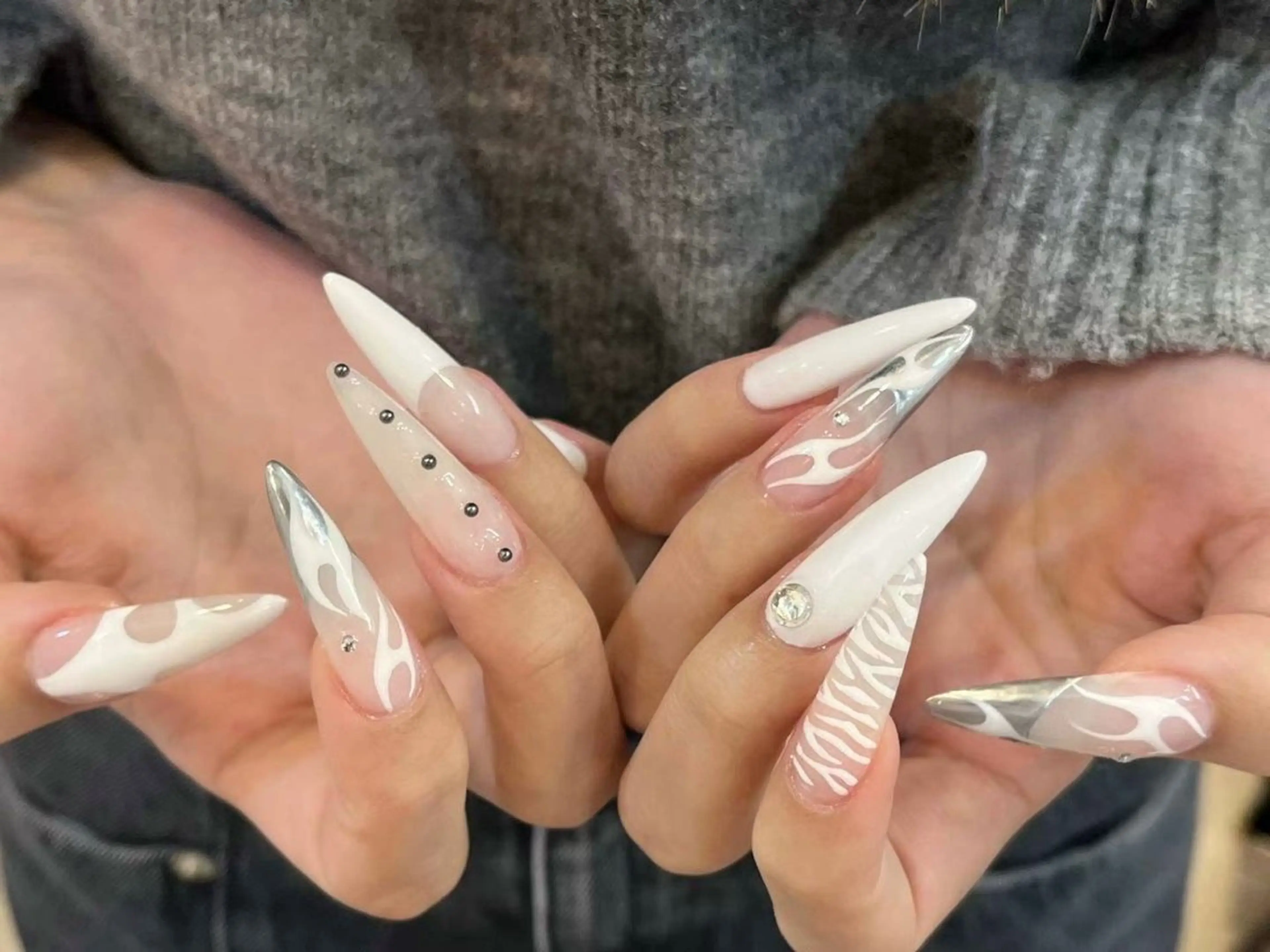 ネイル アートネイル フラワーネイル フットネイル フレンチネイル ジェルネイル Babarla Nailのネイルデザイン