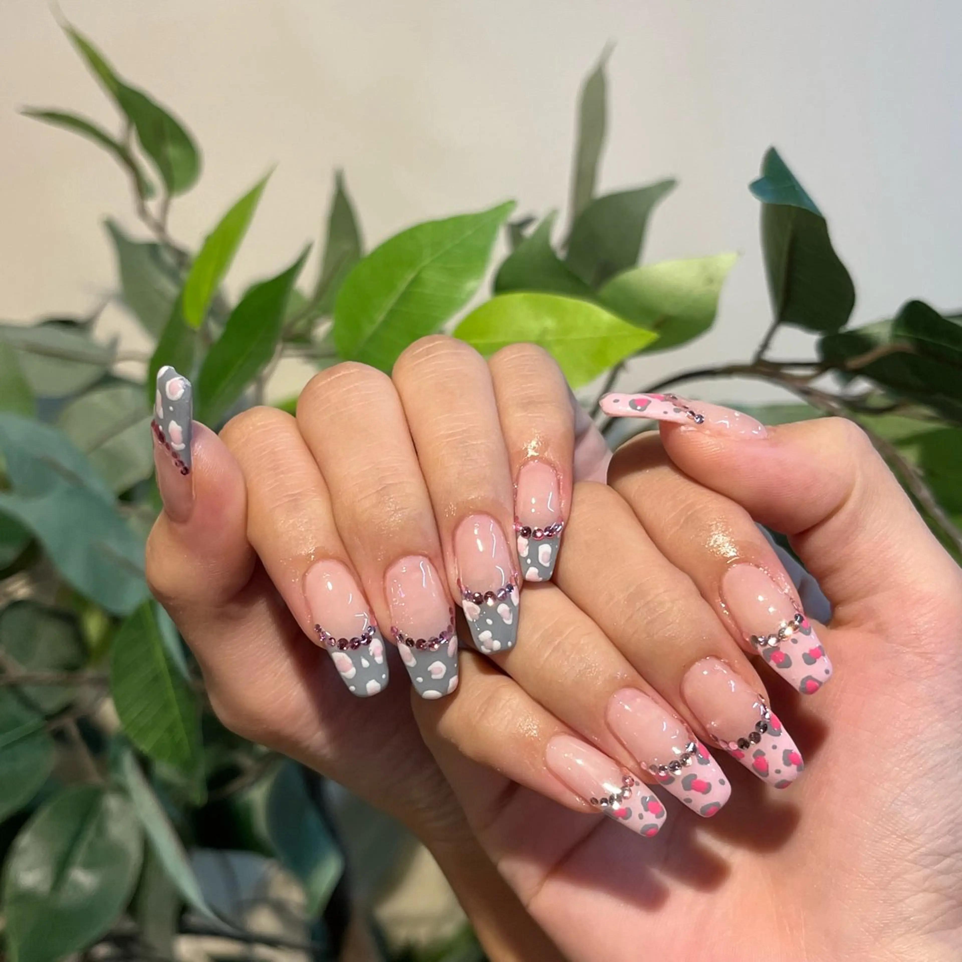 ネイル ☁️BLITZ 🎀笠原雪音🎀のネイルデザイン