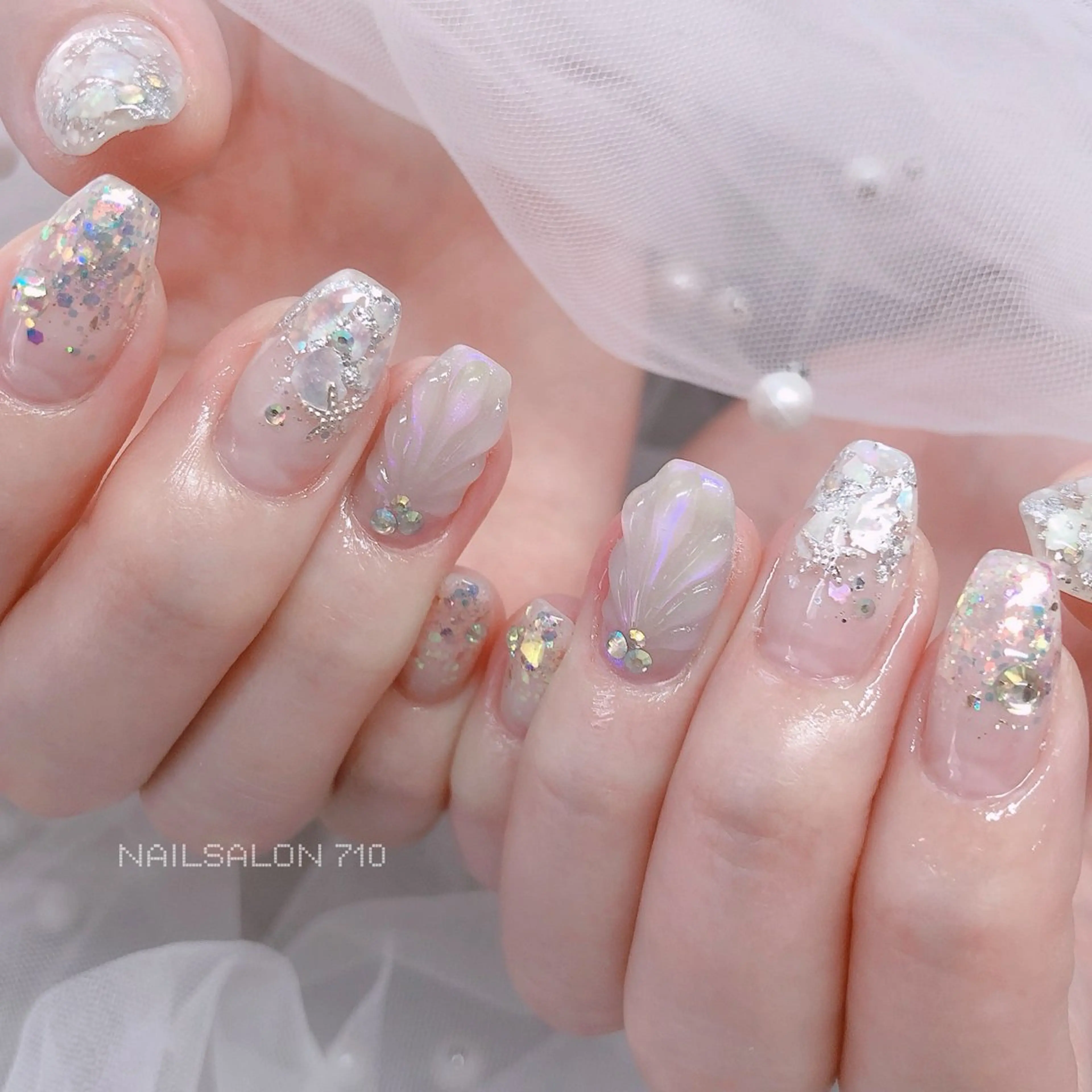 ネイル ハンドネイル フットネイル ナナイチゼロ I.Naoのネイルデザイン