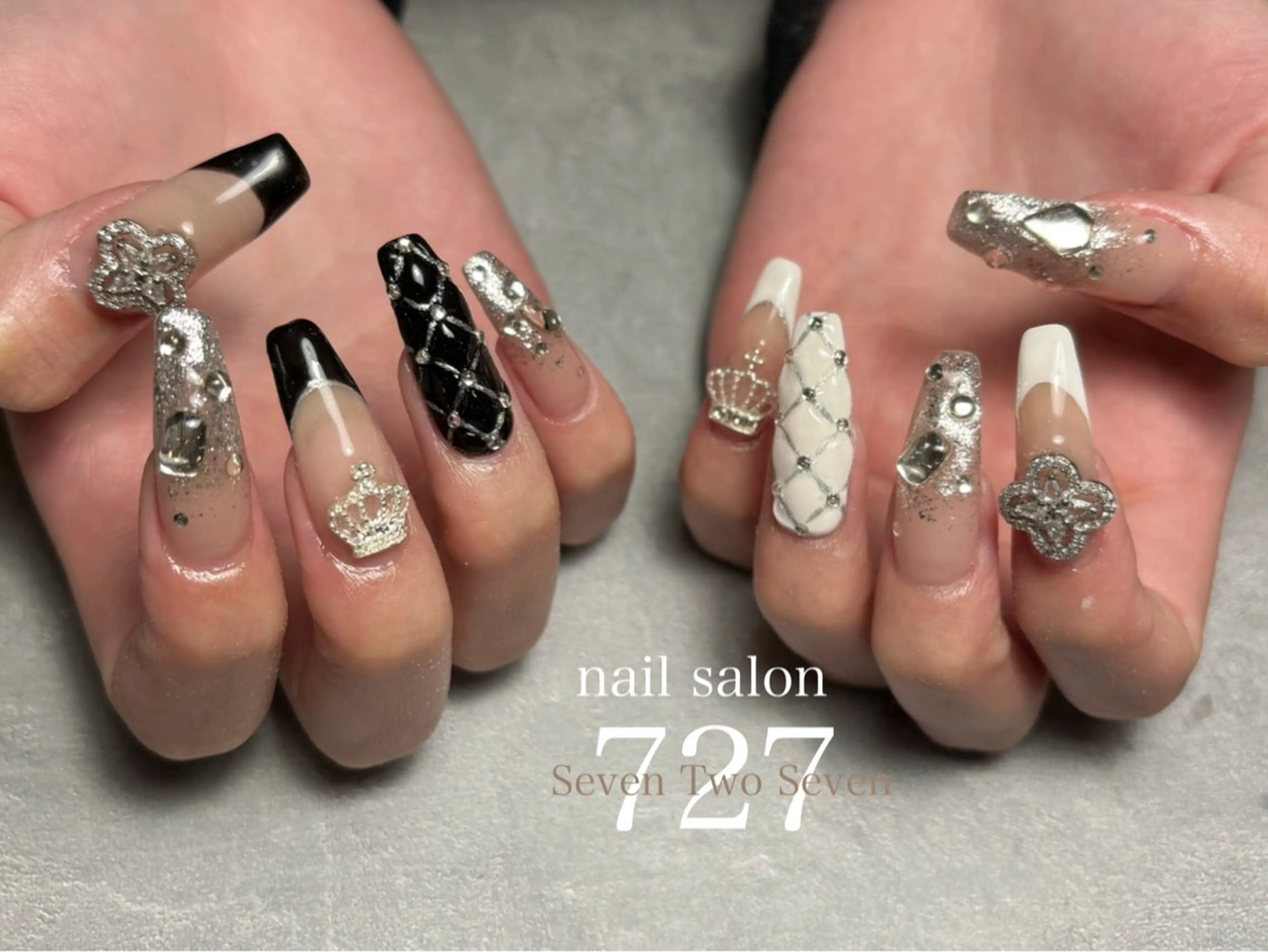 ネイル ハンドネイル 727 nailのネイルデザイン