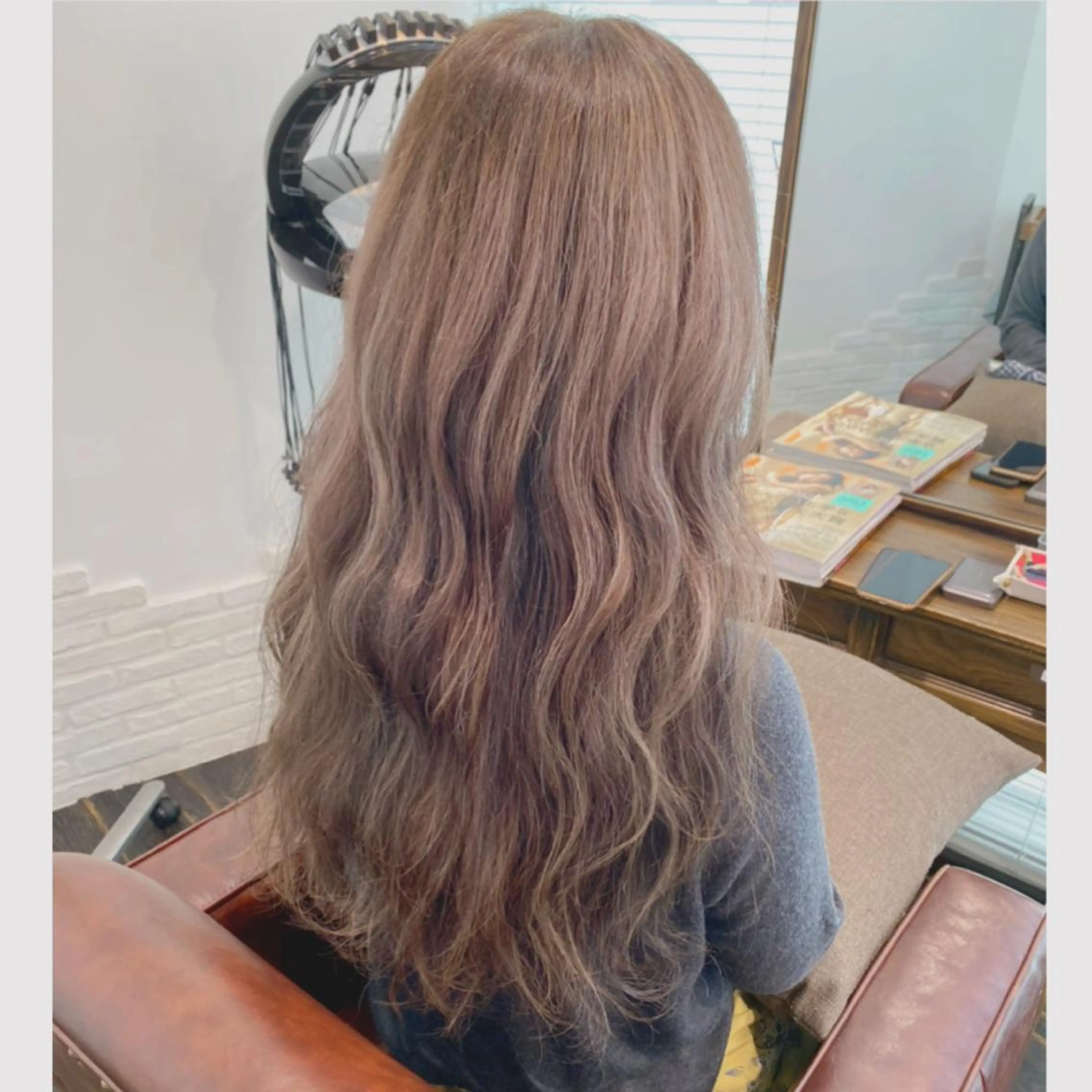 ロング ヘアカラー 田中 優のヘアスタイル