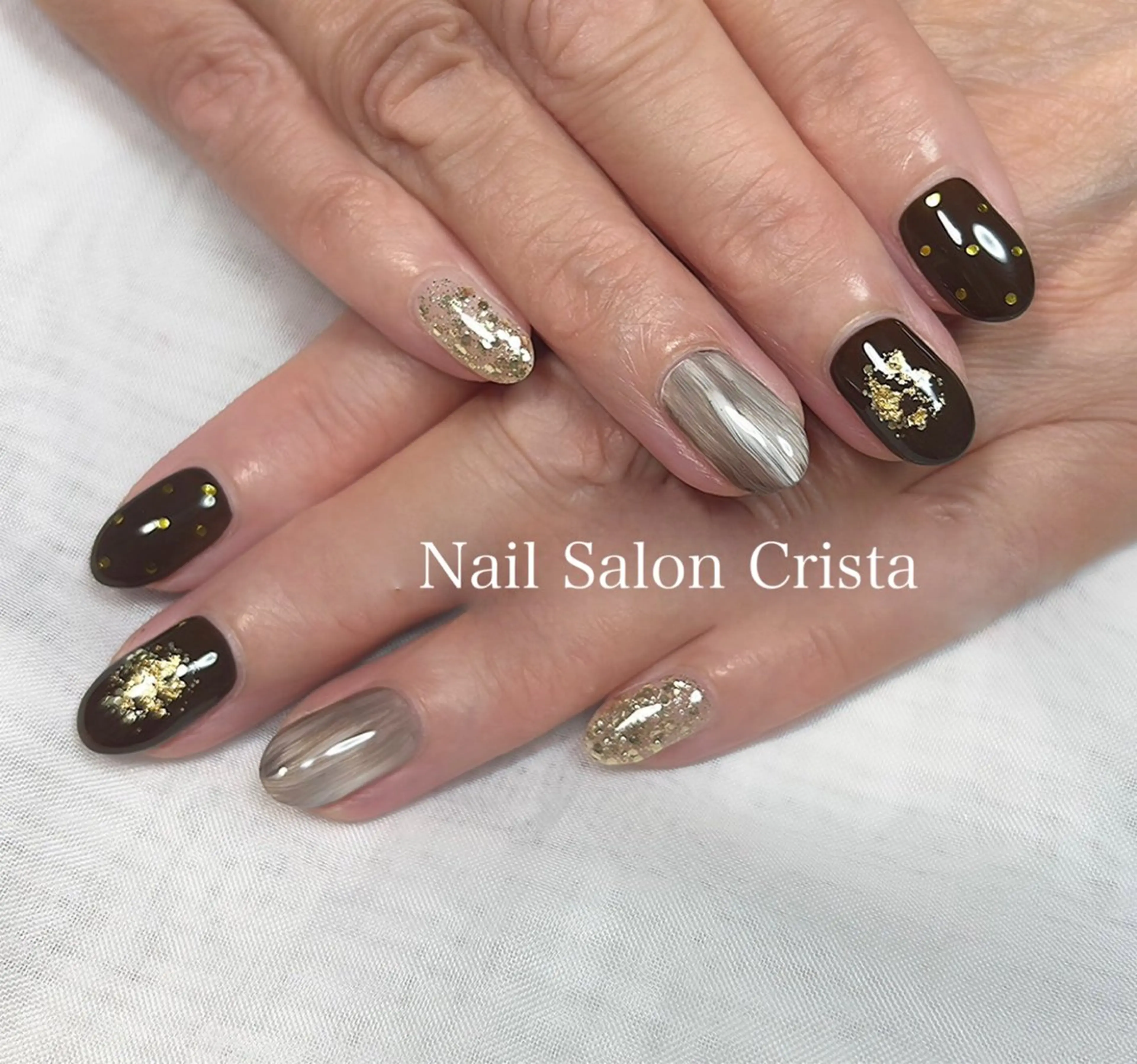 ネイル ブラウン ジェルネイル ラメ(グリッター) パラジェル ハンドネイル CRISTA所属・CRISTA MOMOのネイルデザイン