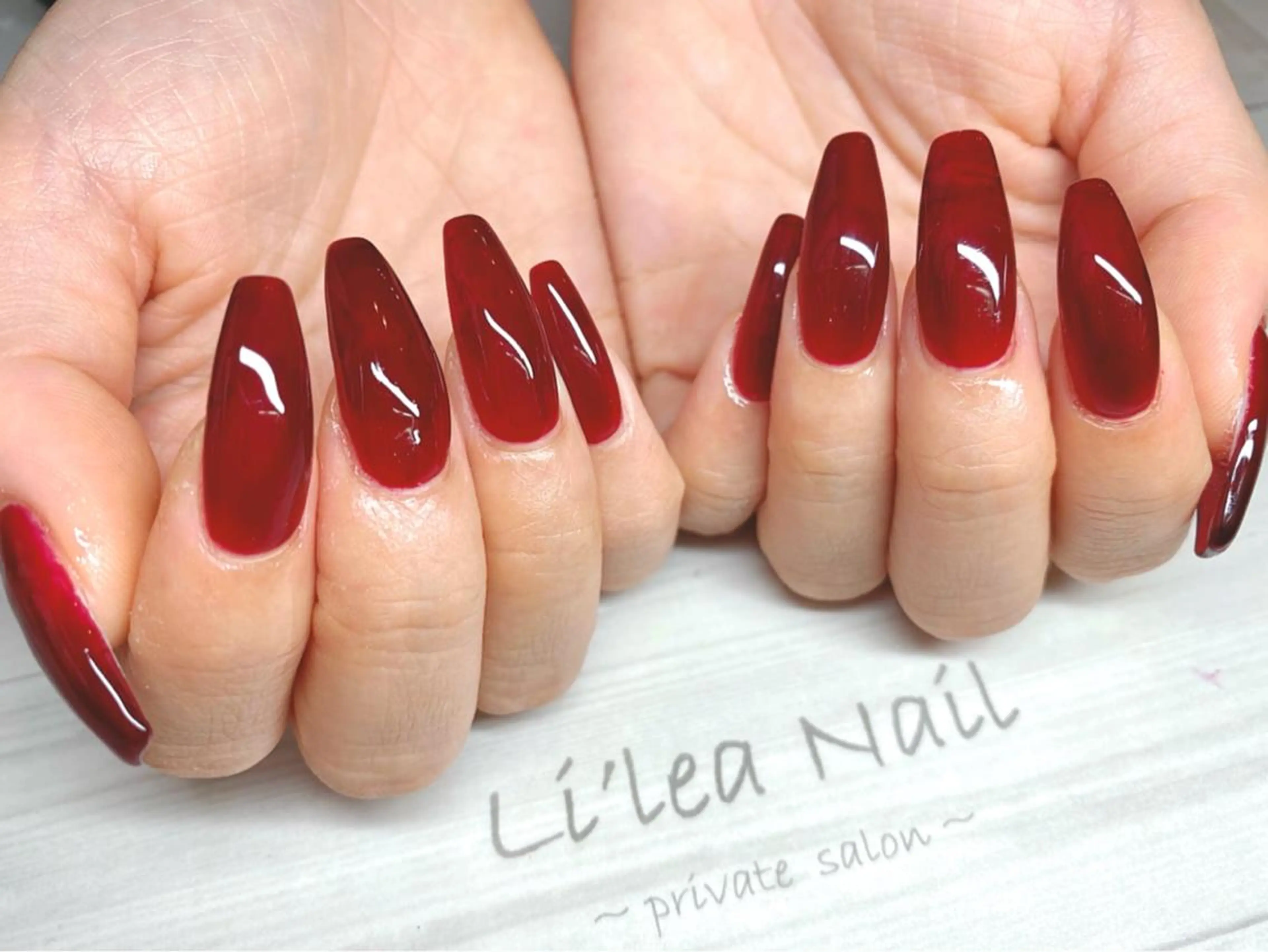 ネイル Li'leaNail AINAのネイルデザイン