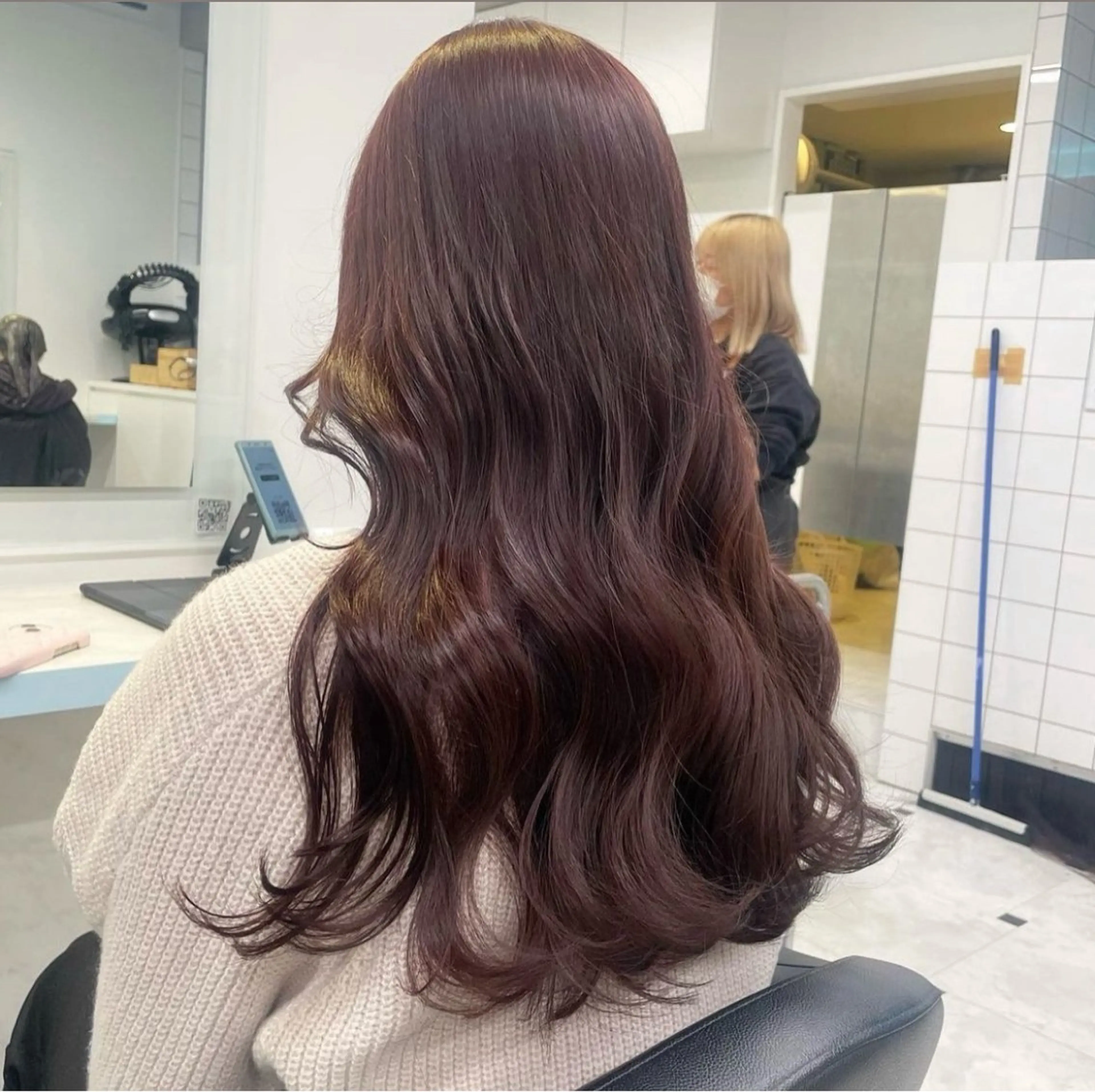 ロング カラー ヘアカラー Salowin池袋East 店3F所属・【美髪矯正/絹髪】 🎀hinano🎀のヘアスタイル