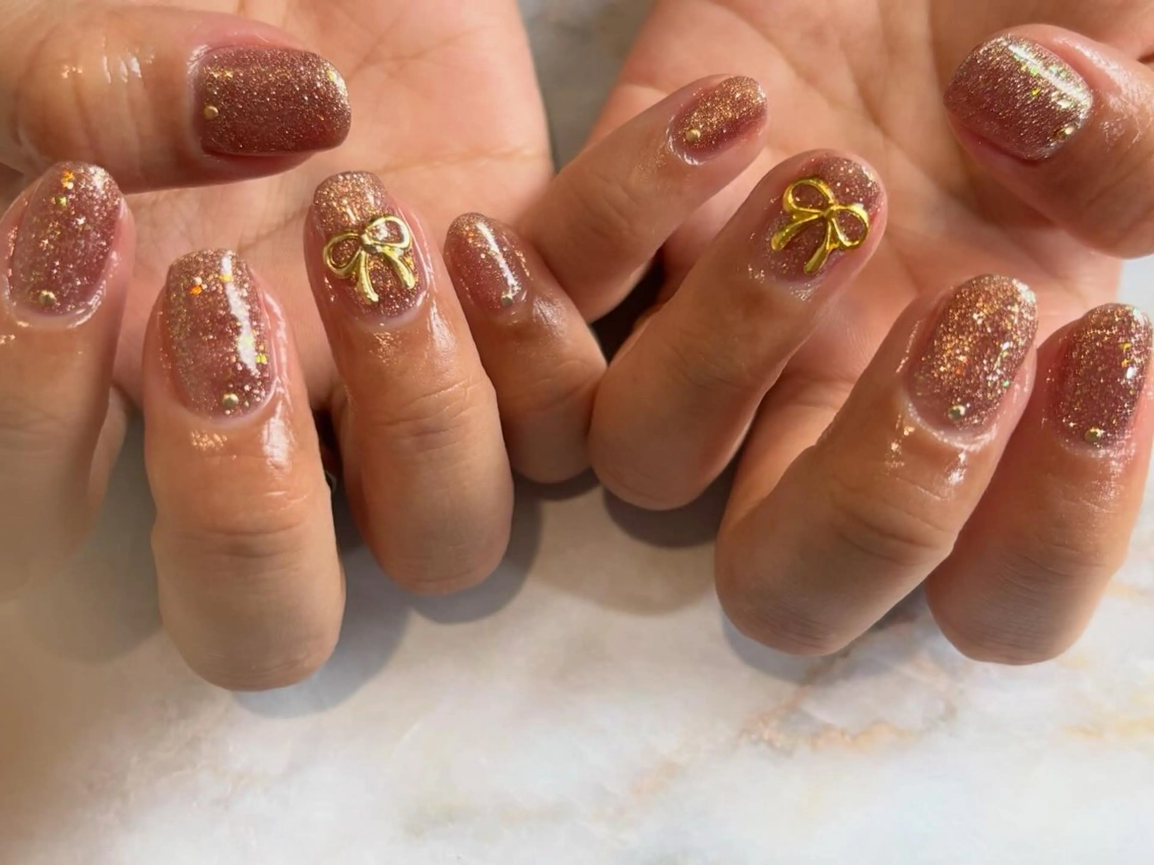 ネイル リボン enfu所属・浅川 理沙のネイルデザイン