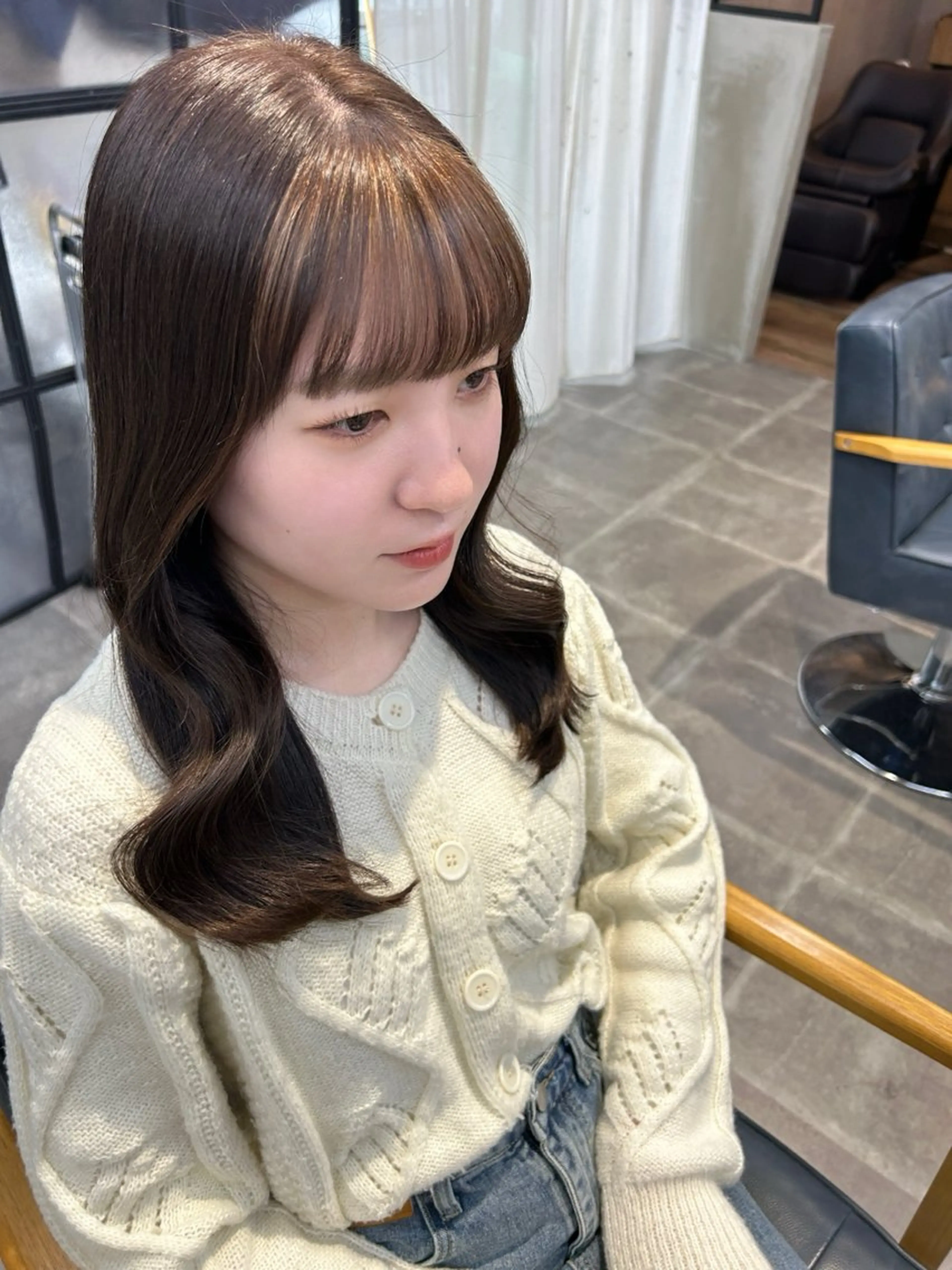 ロング カラー ヘアカラー トリートメント newi梅田🫧韓国 ヘア🫧sakiのヘアスタイル