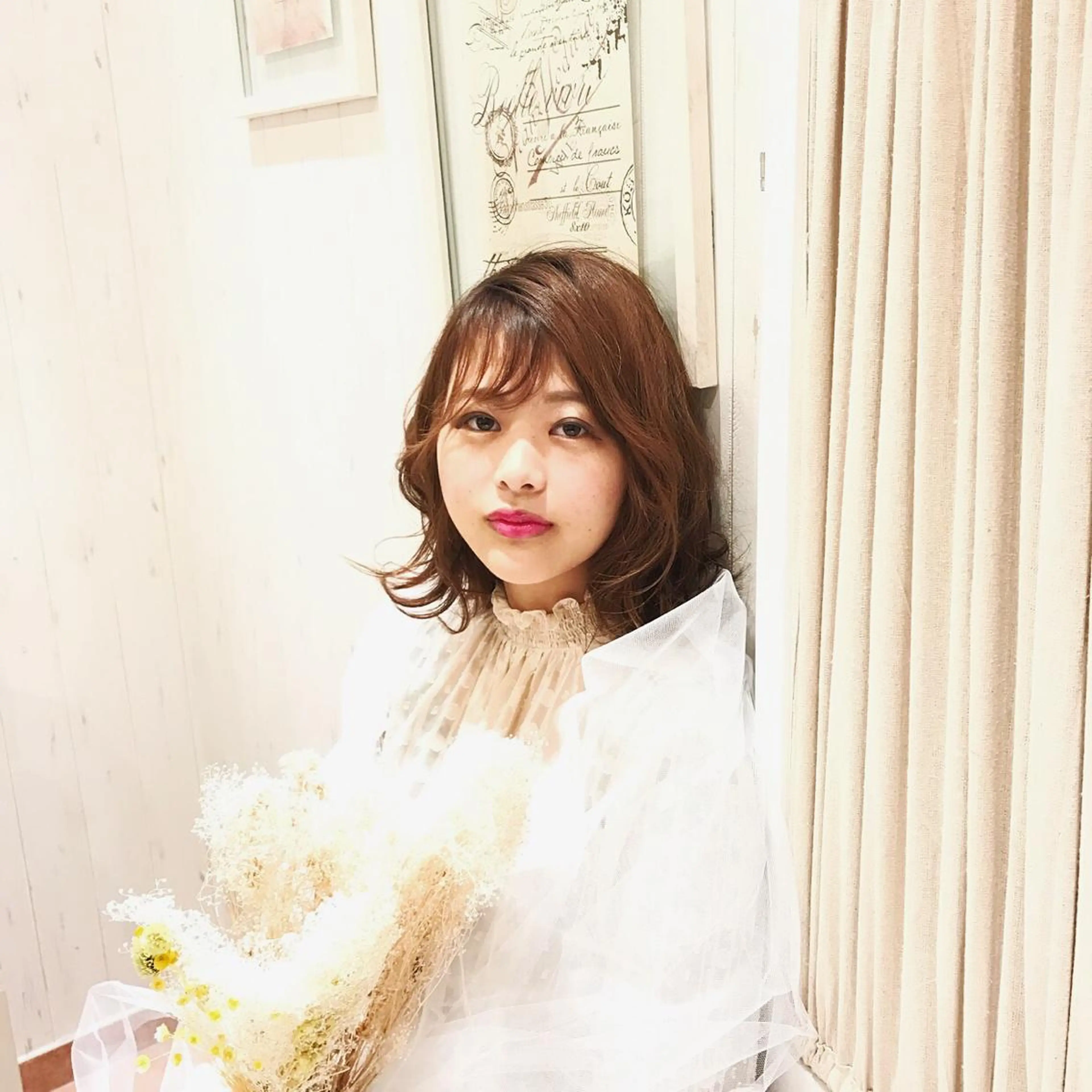 ショート ミディアム セミロング カラー パーマ ヘアアレンジ ネイル マツエク・マツパ 🥛洒落髪小顔cut なら龍崎🥛のヘアスタイル