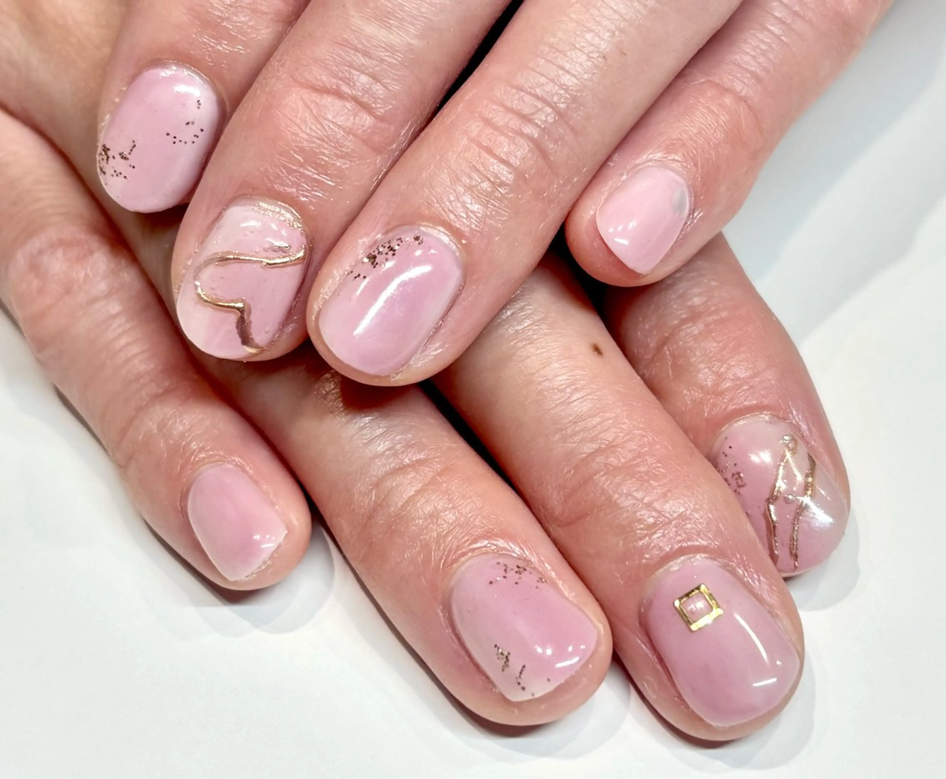 ネイル ハンドネイル CECIL beauty labo所属・田中 梨奈のネイルデザイン