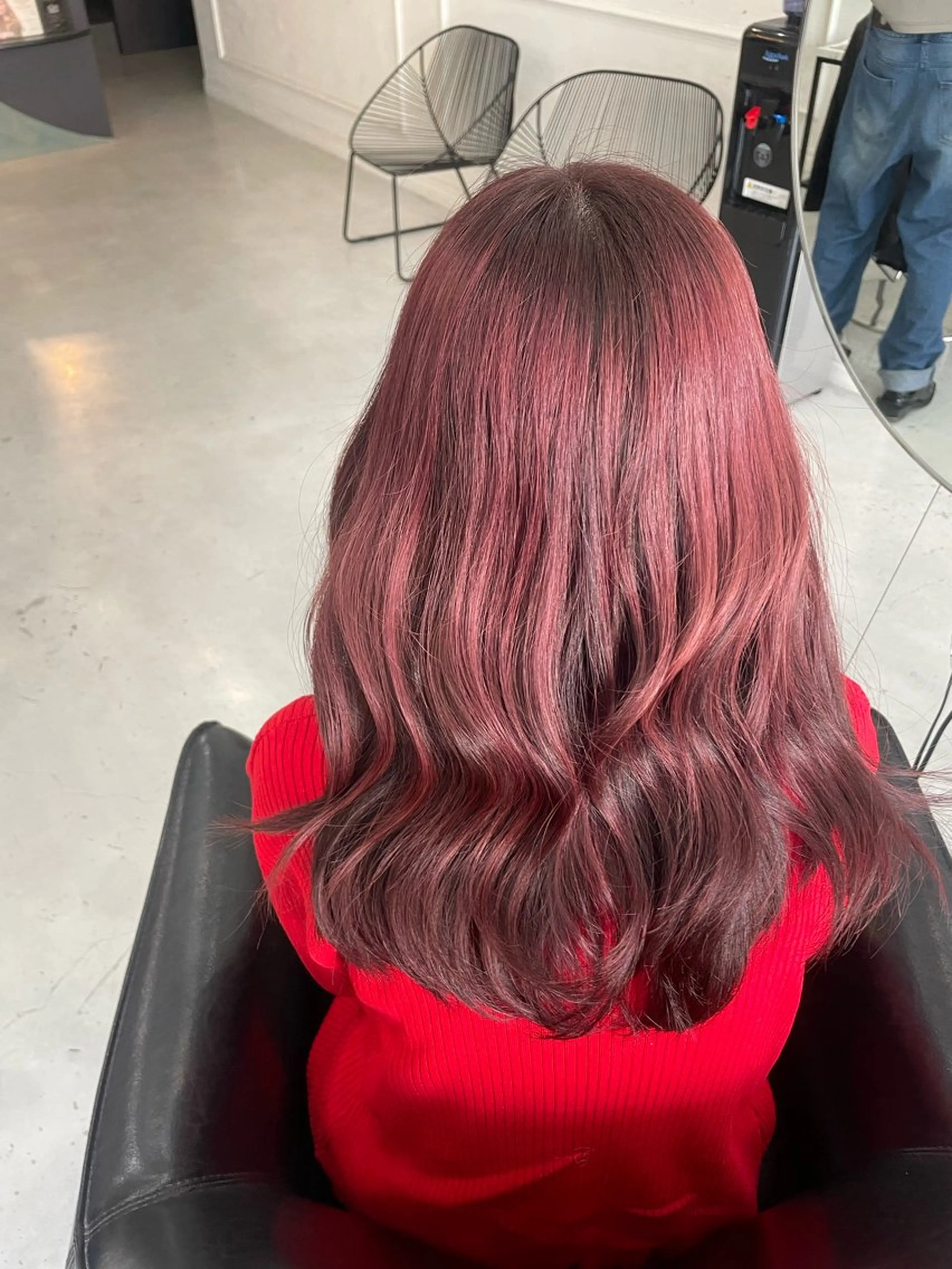 ロング ヘアカラー MaisonHALU さくらのヘアスタイル