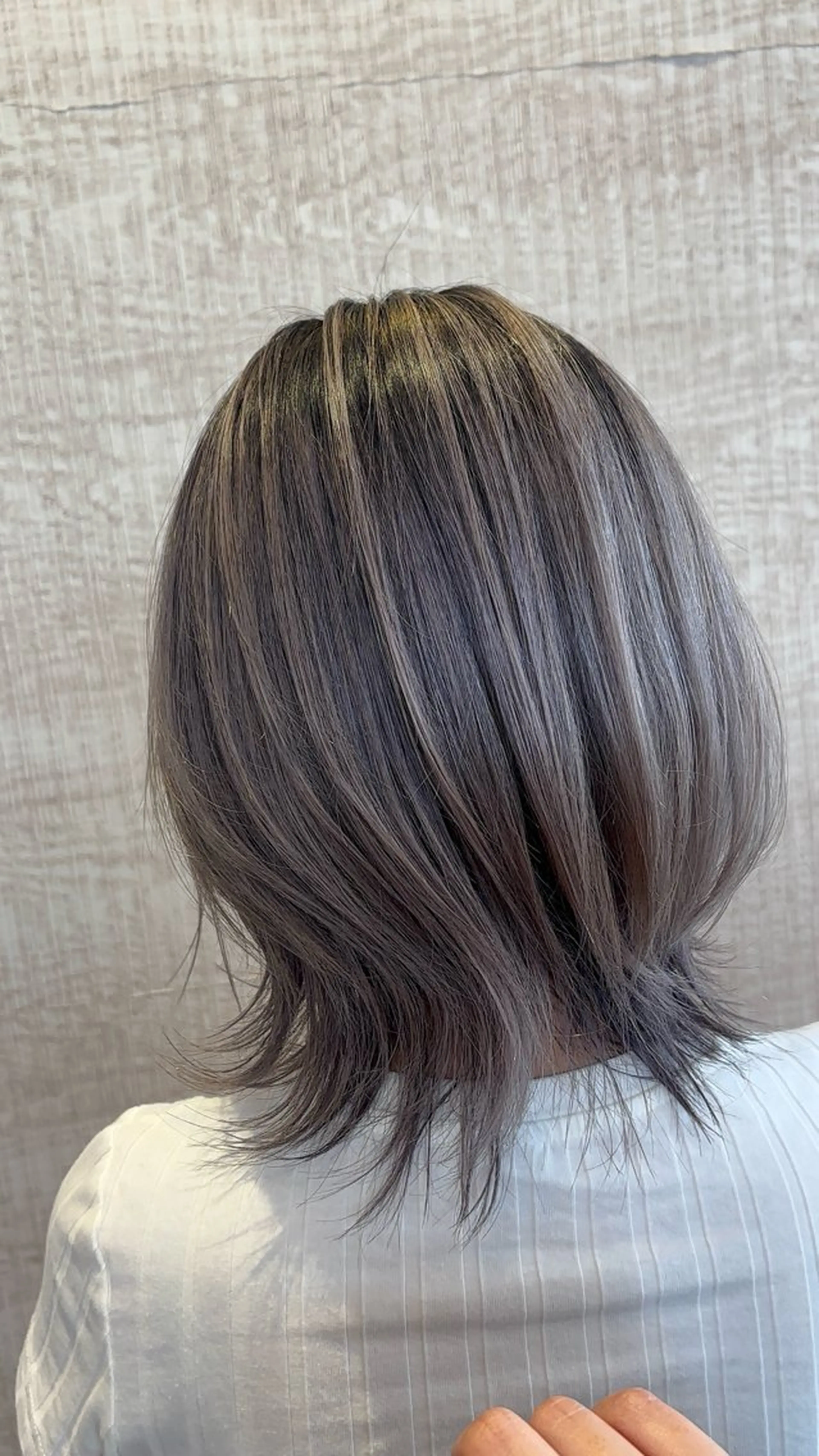 カラー ブリーチ ブリーチ/ハイトーン 田邊莉奈/EARTHのヘアスタイル