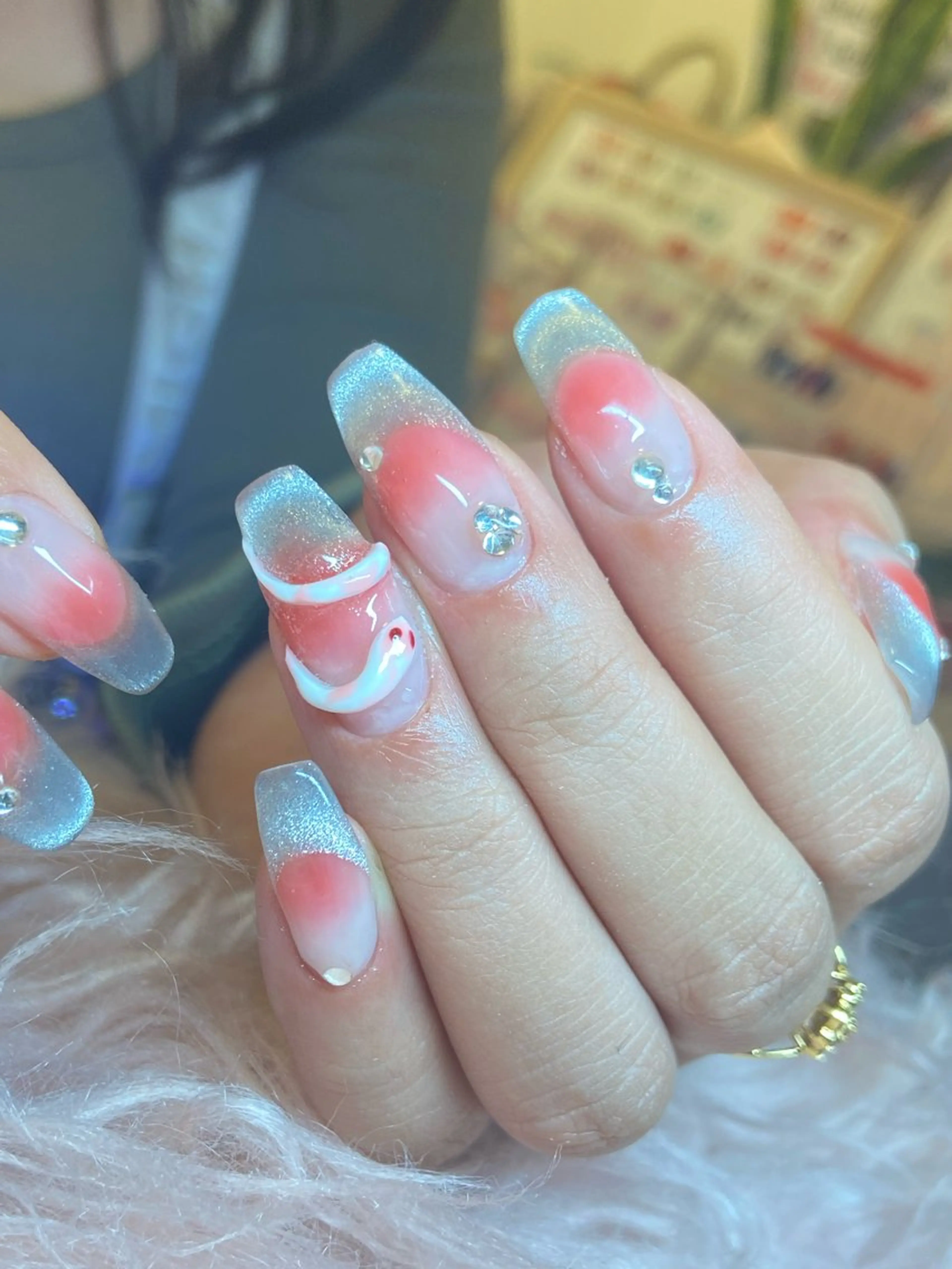 ネイル フレンチネイル マグネットネイル マグネットフレンチ HandSnail自宅サロン所属・HandSnail 座間自宅ネイルサロンのネイルデザイン