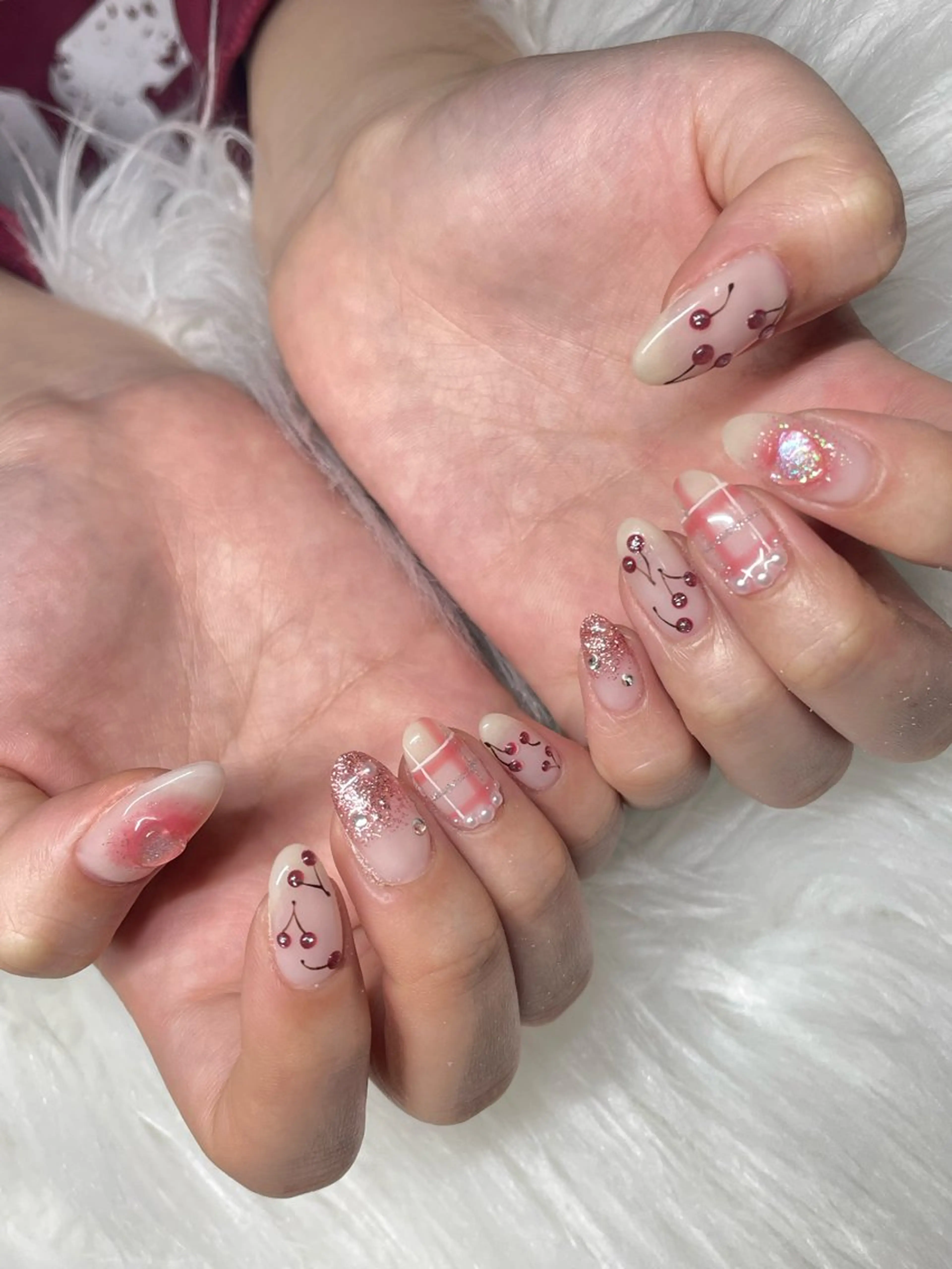 ネイル ハンドネイル オーロラ所属・YUI nailのネイルデザイン