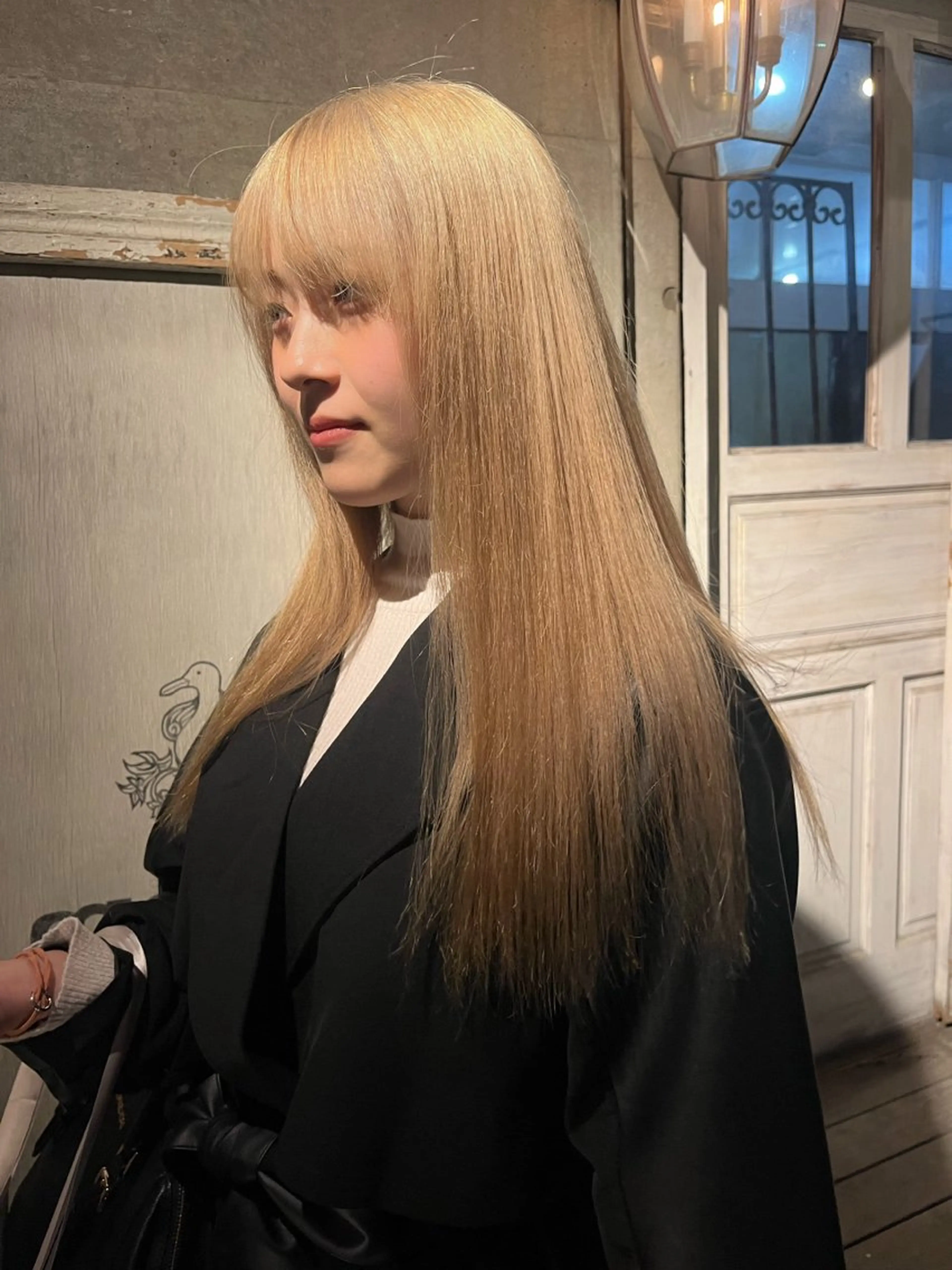 ロング カラー カット ヘアカラー トリートメント ハイトーン/顔まわり レイヤー/YUKAのヘアスタイル