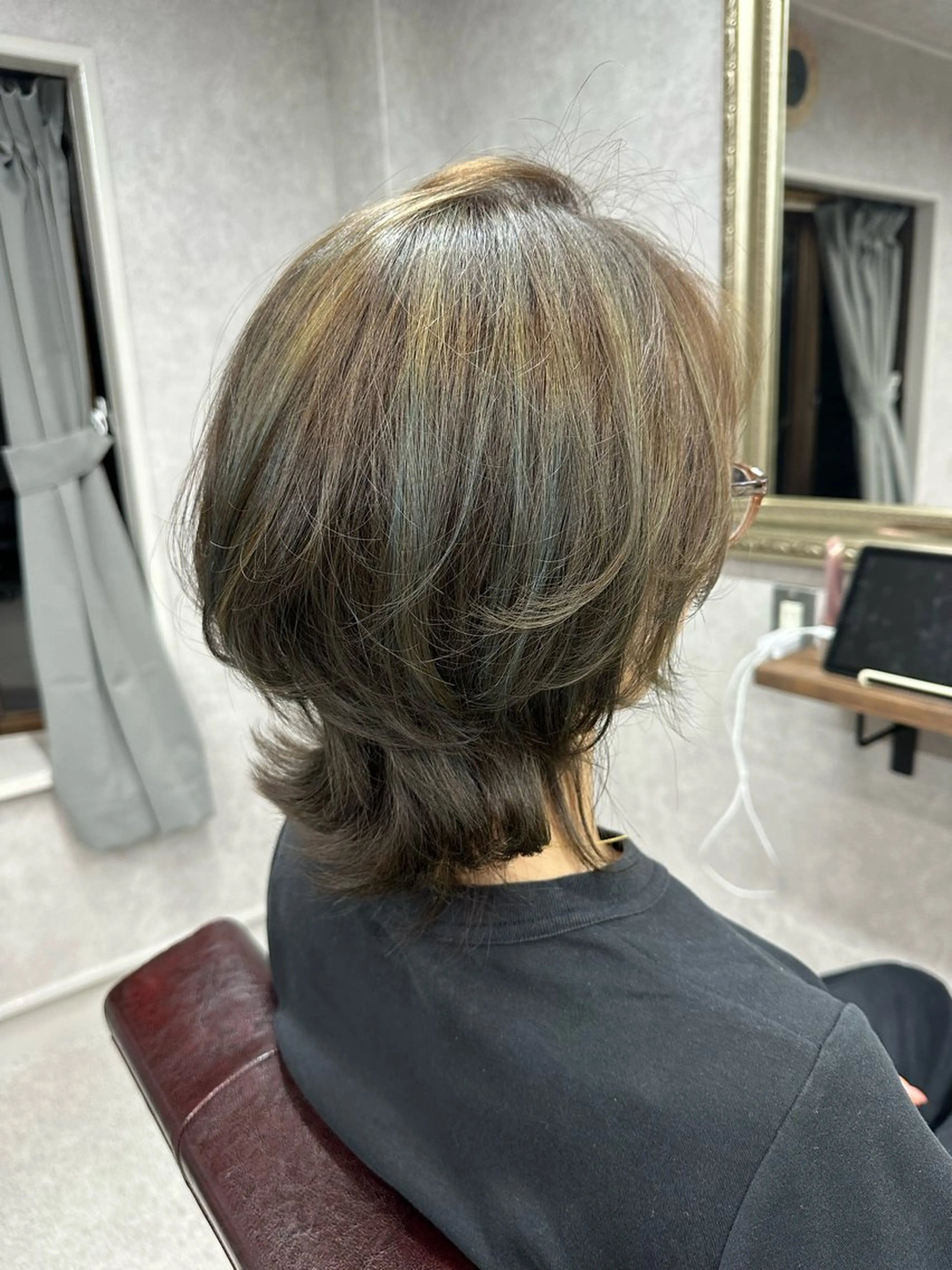 ミディアム カラー カット ヘアカラー トリートメント Lien 深井店のヘアスタイル