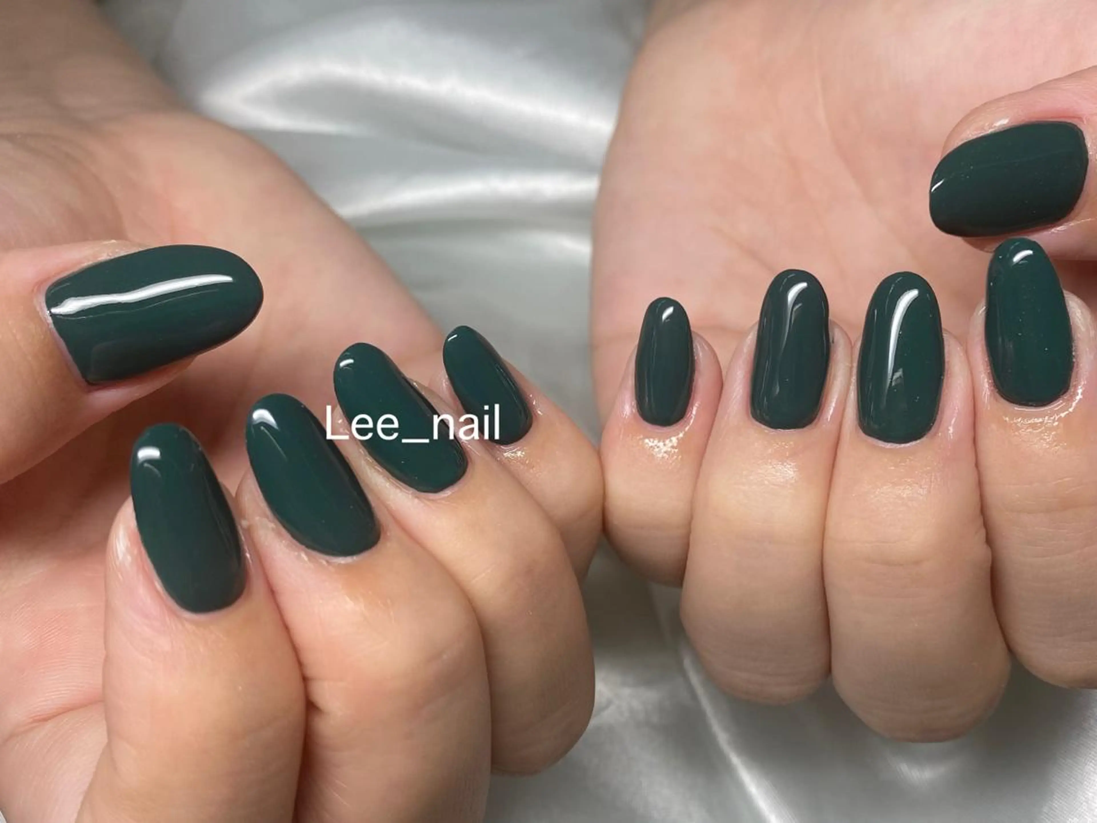 ネイル グラデーション ラメ(グリッター) ラメグラデーション ワンカラーネイル シンプルネイル ハンドネイル Lee_ nailのネイルデザイン