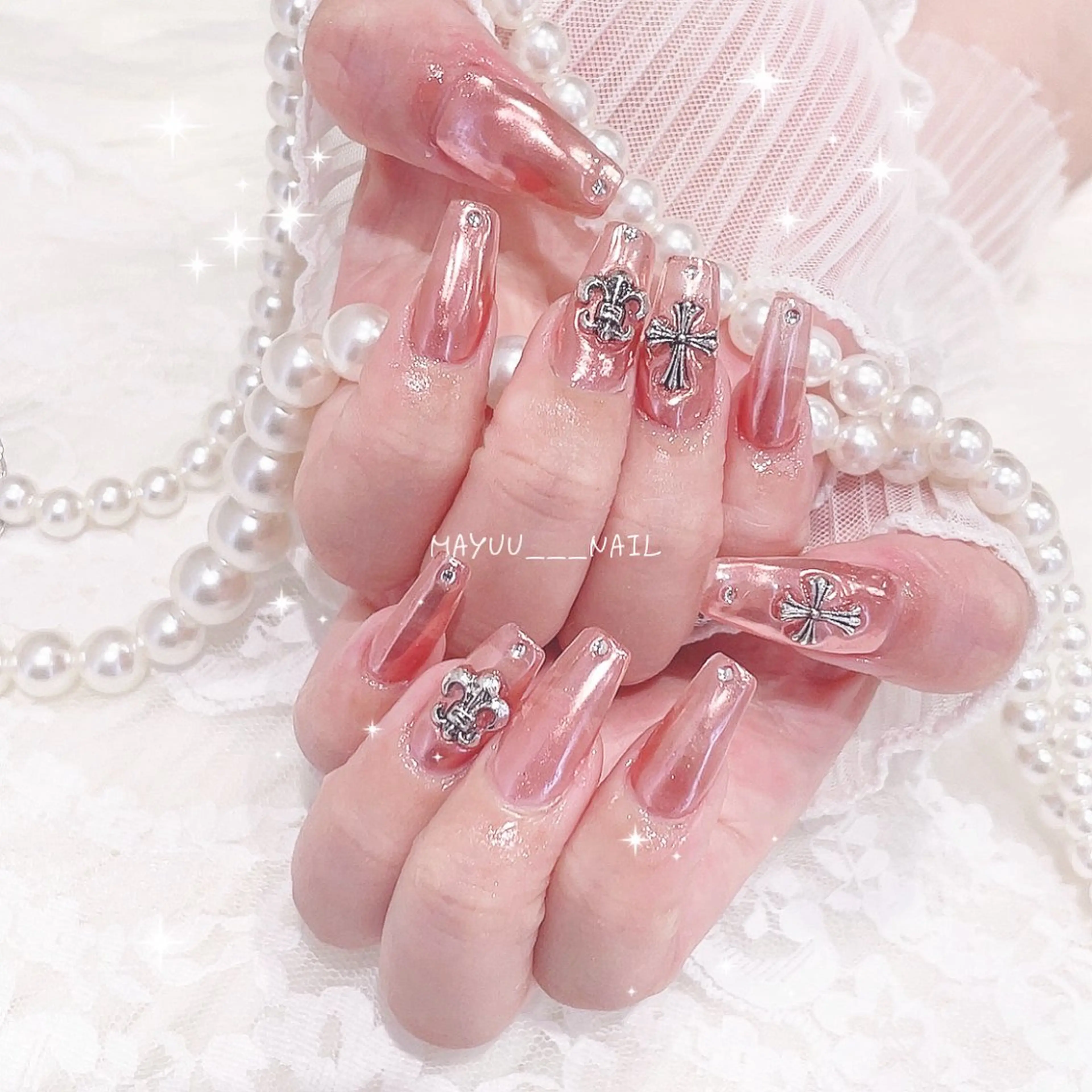 ネイル 🎀 Mayu 🎀痛ネイルのネイルデザイン