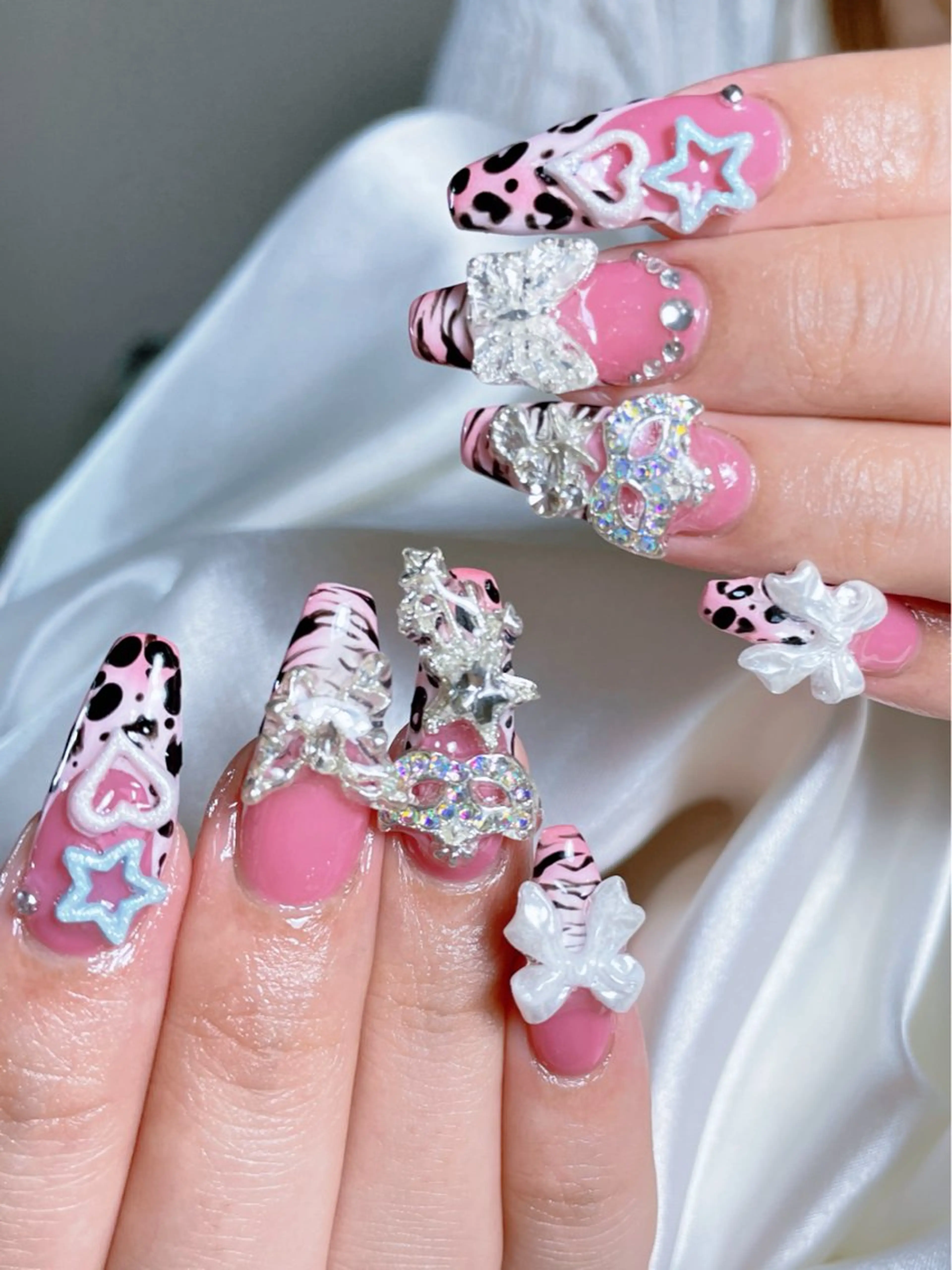 ネイル チークネイル 桜ネイル 長さ出し フットネイル ジェルネイル YURI NAILのネイルデザイン