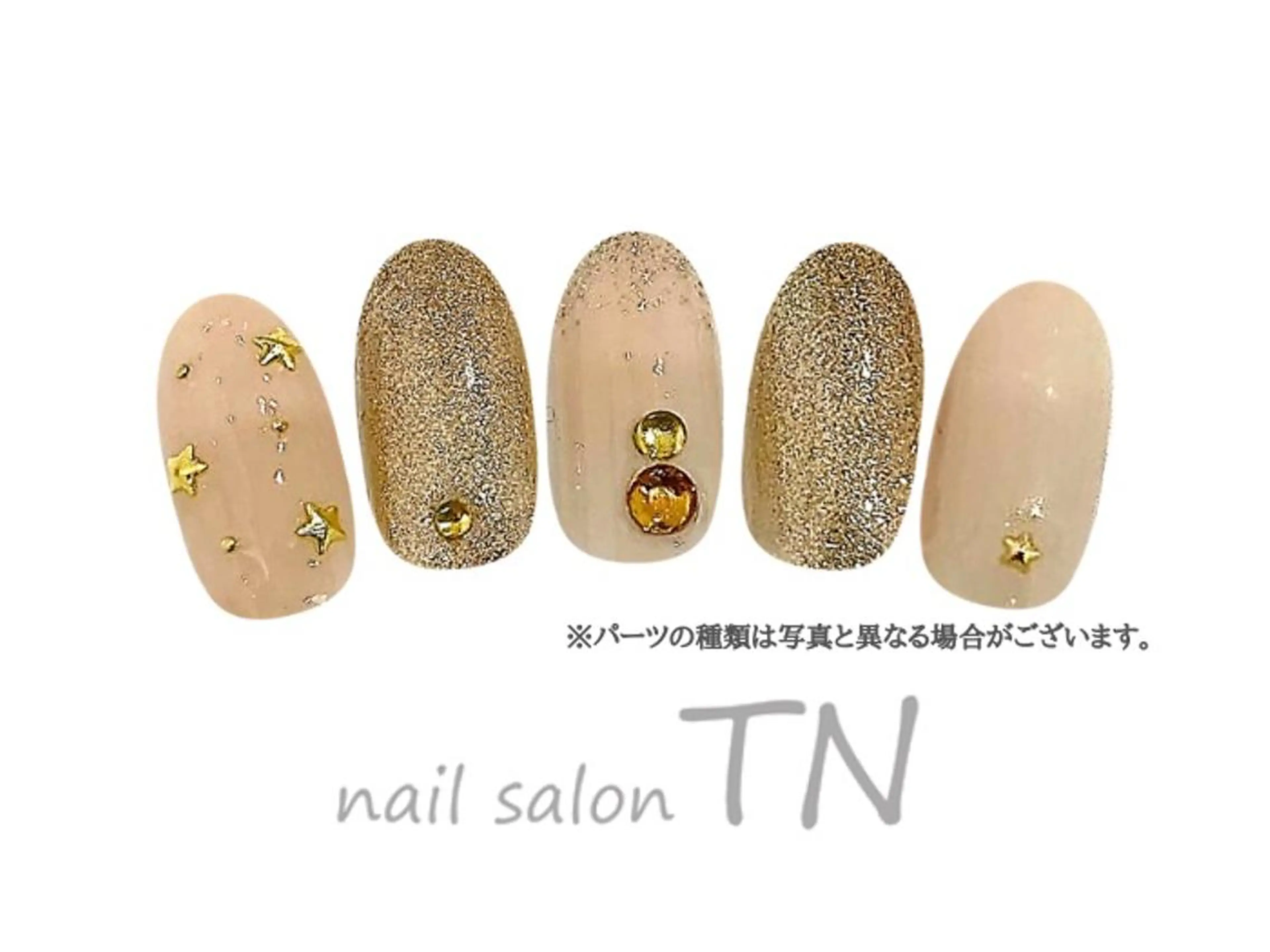 ミディアム ハンドネイル 矢川 まどかのネイルデザイン