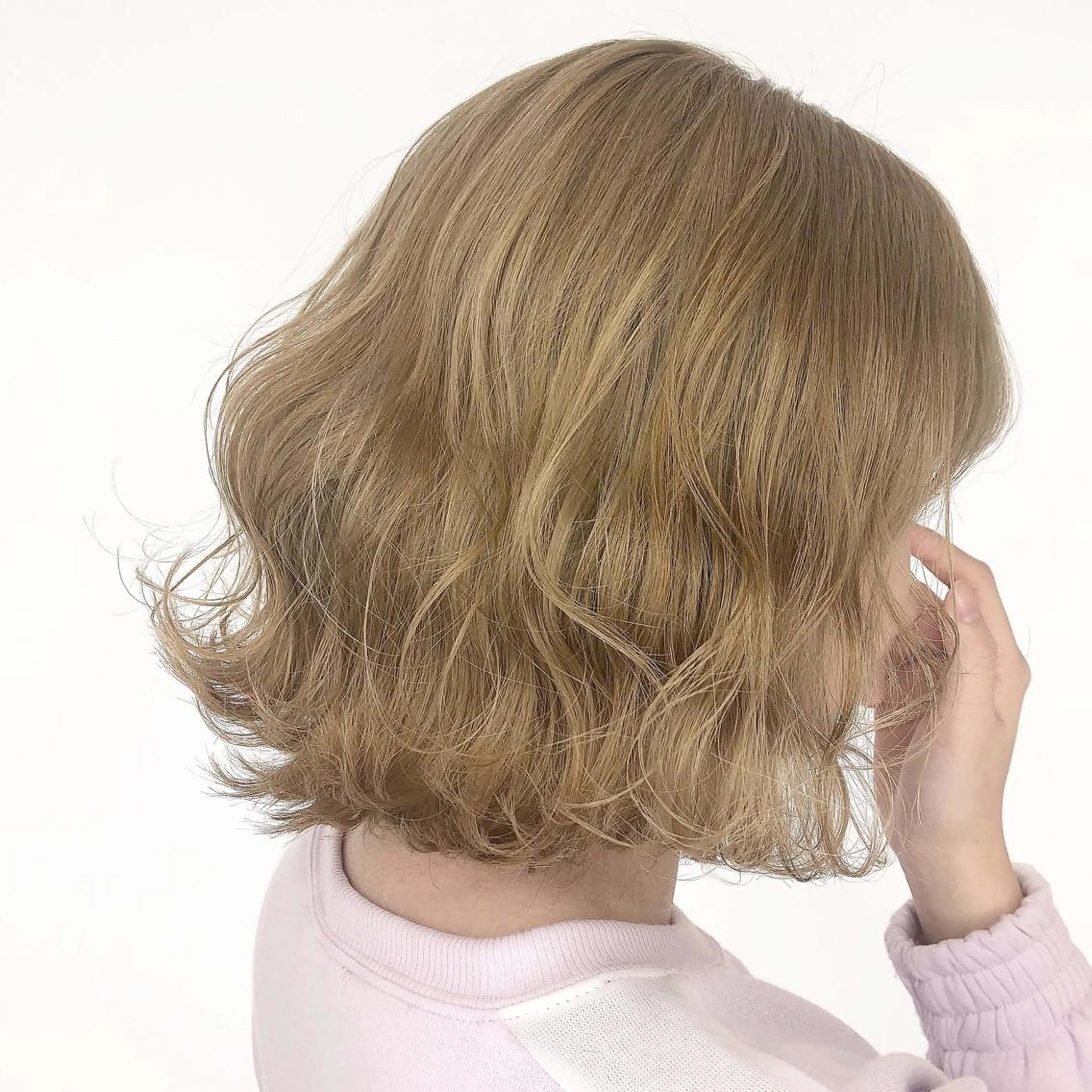 ミディアム sano sayakaのヘアスタイル