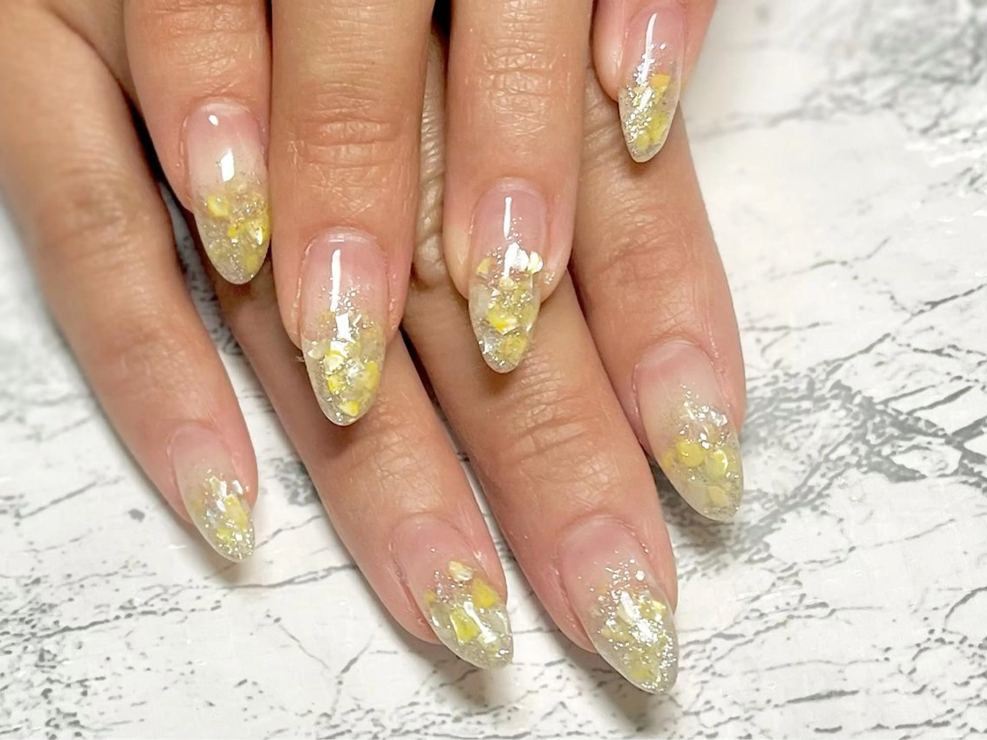 ネイル フットネイル ラメ(グリッター) ラメグラデーション ニュアンスネイル シンプルネイル ネイル フフラ所属・nail fufla ♡yamane♡のネイルデザイン