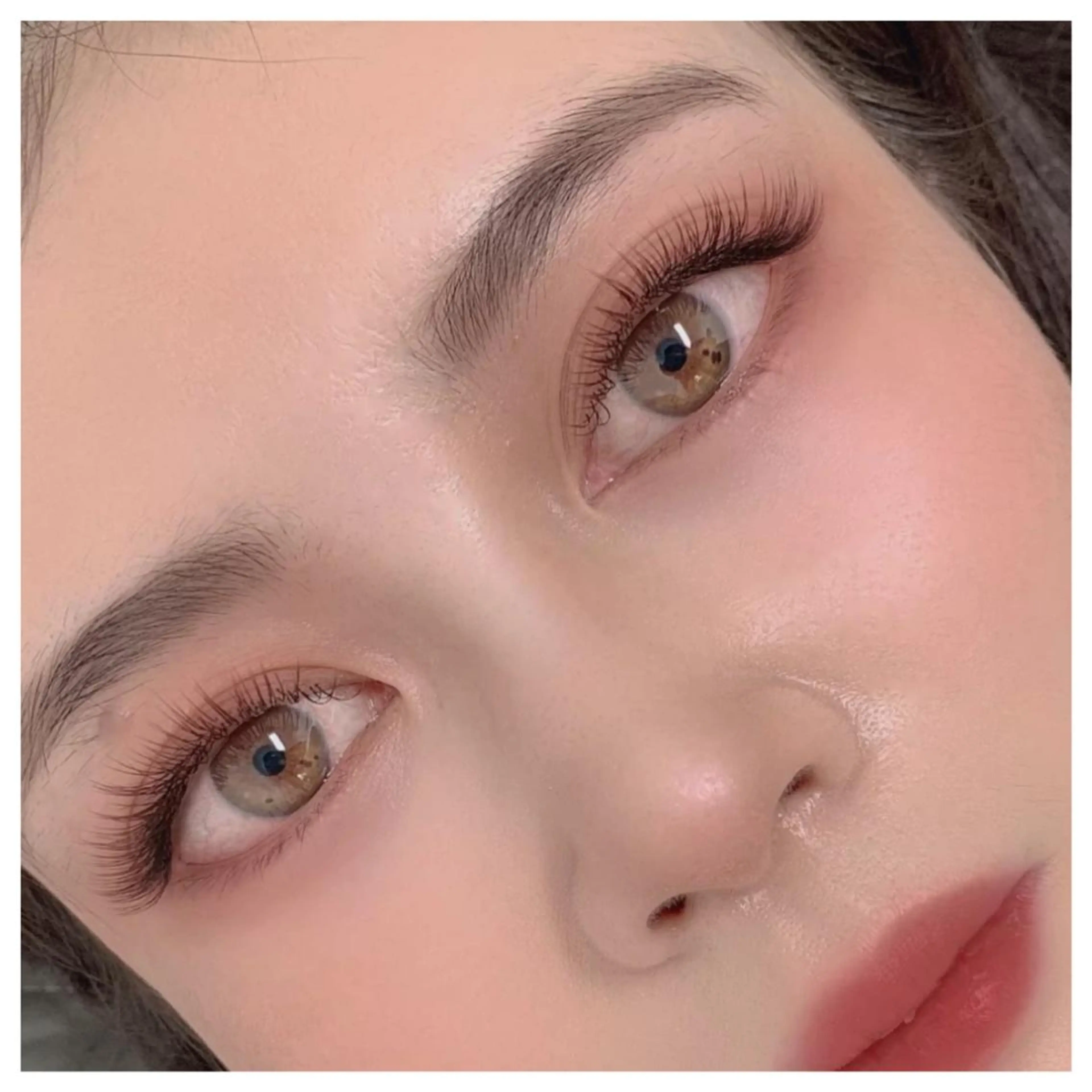 カラー パーマ ヘアアレンジ キッズ ネイル マツエク・マツパ 付け放題 Dカール フラットラッシュ 神山 ビューティー・アイのマツエク・マツパデザイン