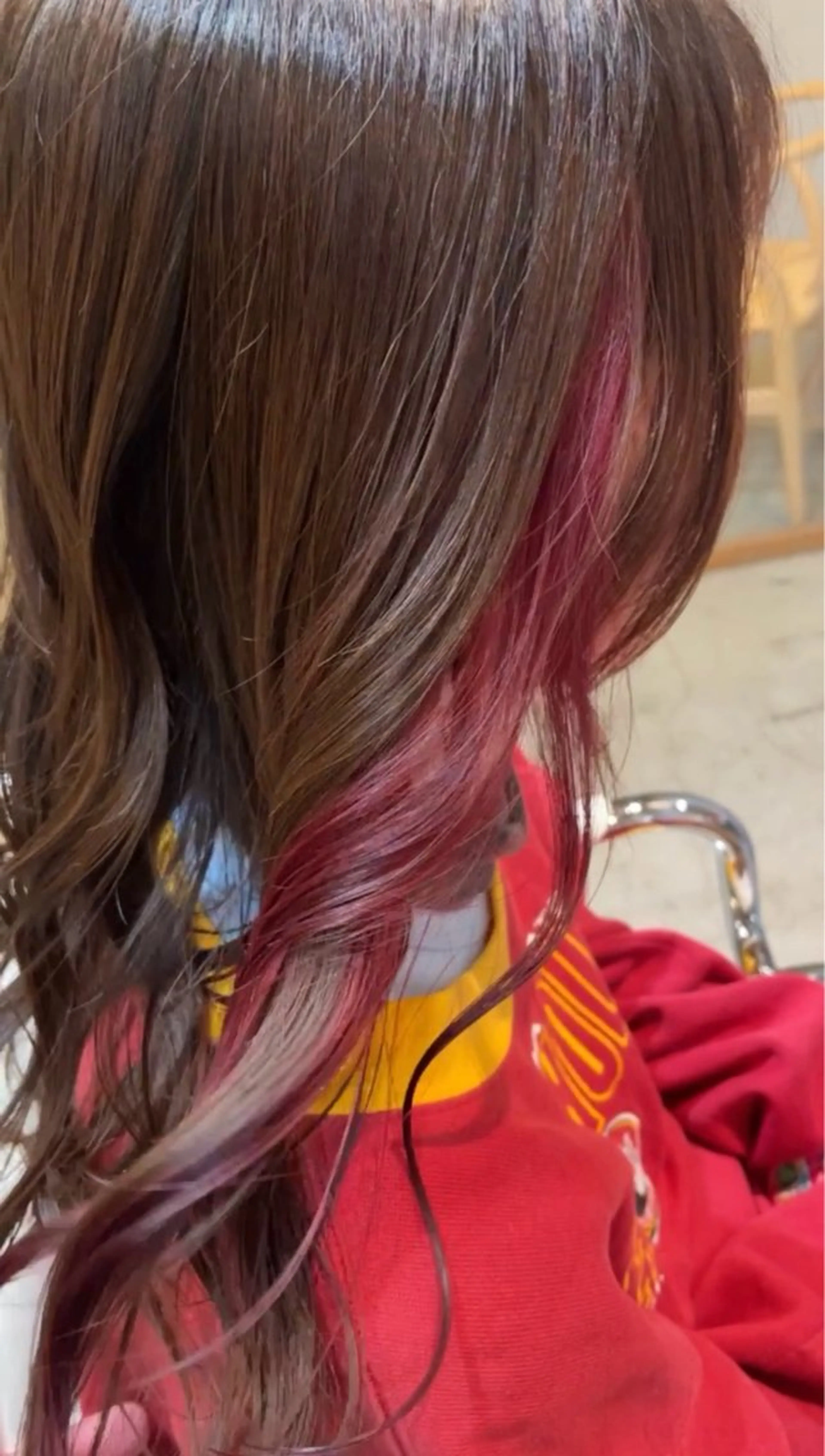 カラー イヤリングカラー nagano saraのヘアスタイル