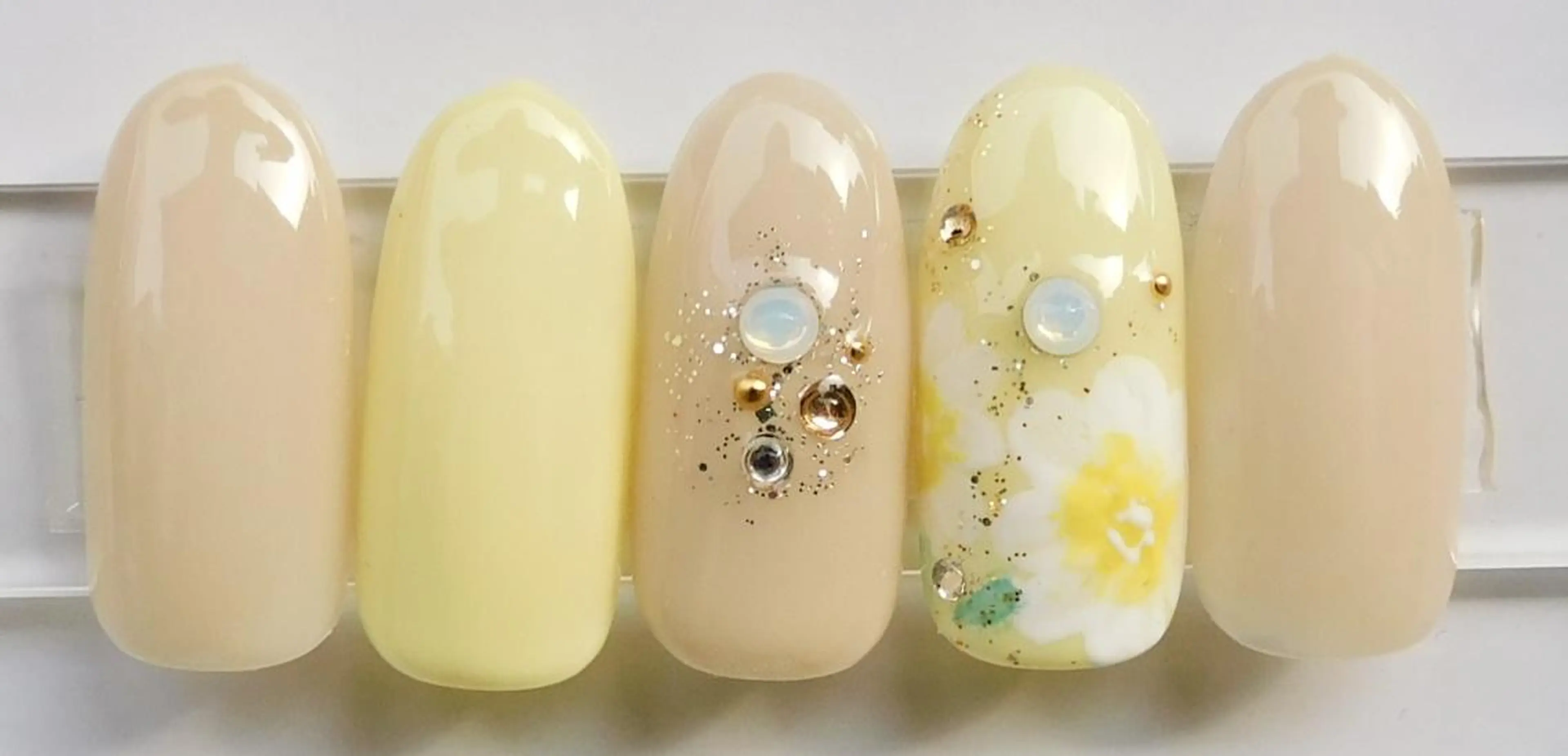 ネイル ハンドネイル t priscilaのネイルデザイン