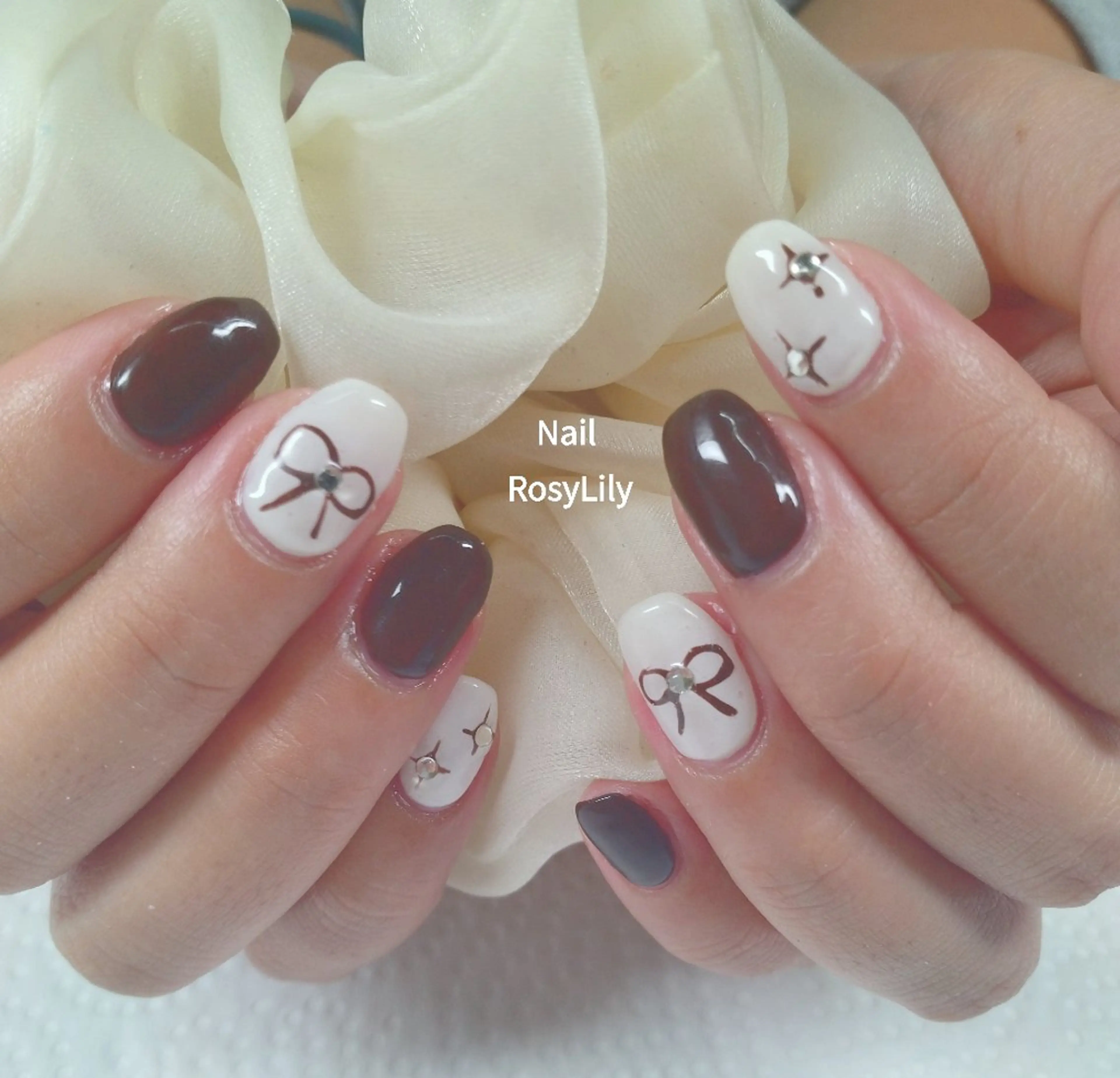 ネイル ハンドネイル ハンドケア プライベートサロン RosyLily所属・プライベートサロン Rosy Lilyのネイルデザイン