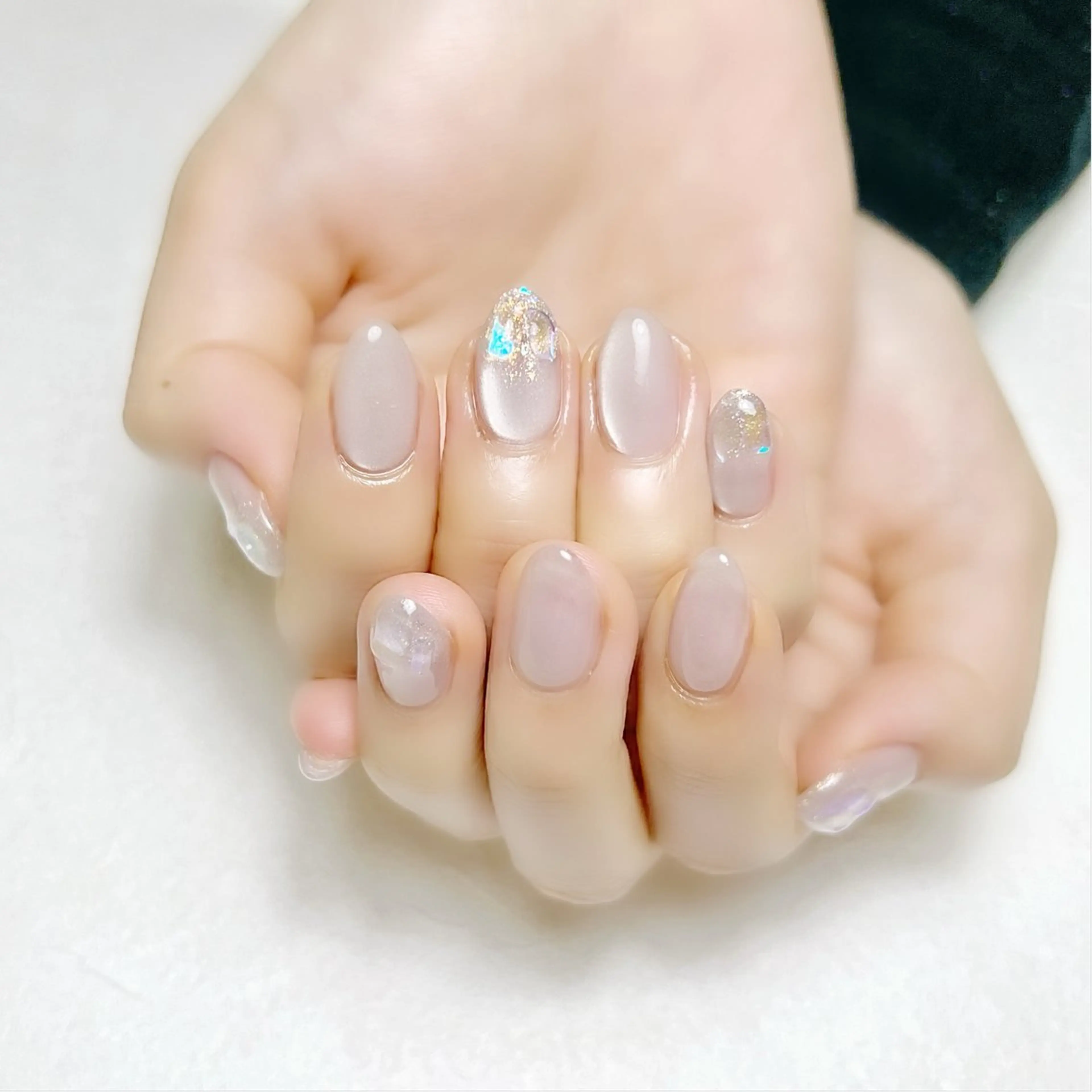 ネイル 氷ネイル・うるうるネイル マグネットネイル オフィスネイル ワンカラーネイル シンプルネイル rouse nail RISATOのネイルデザイン