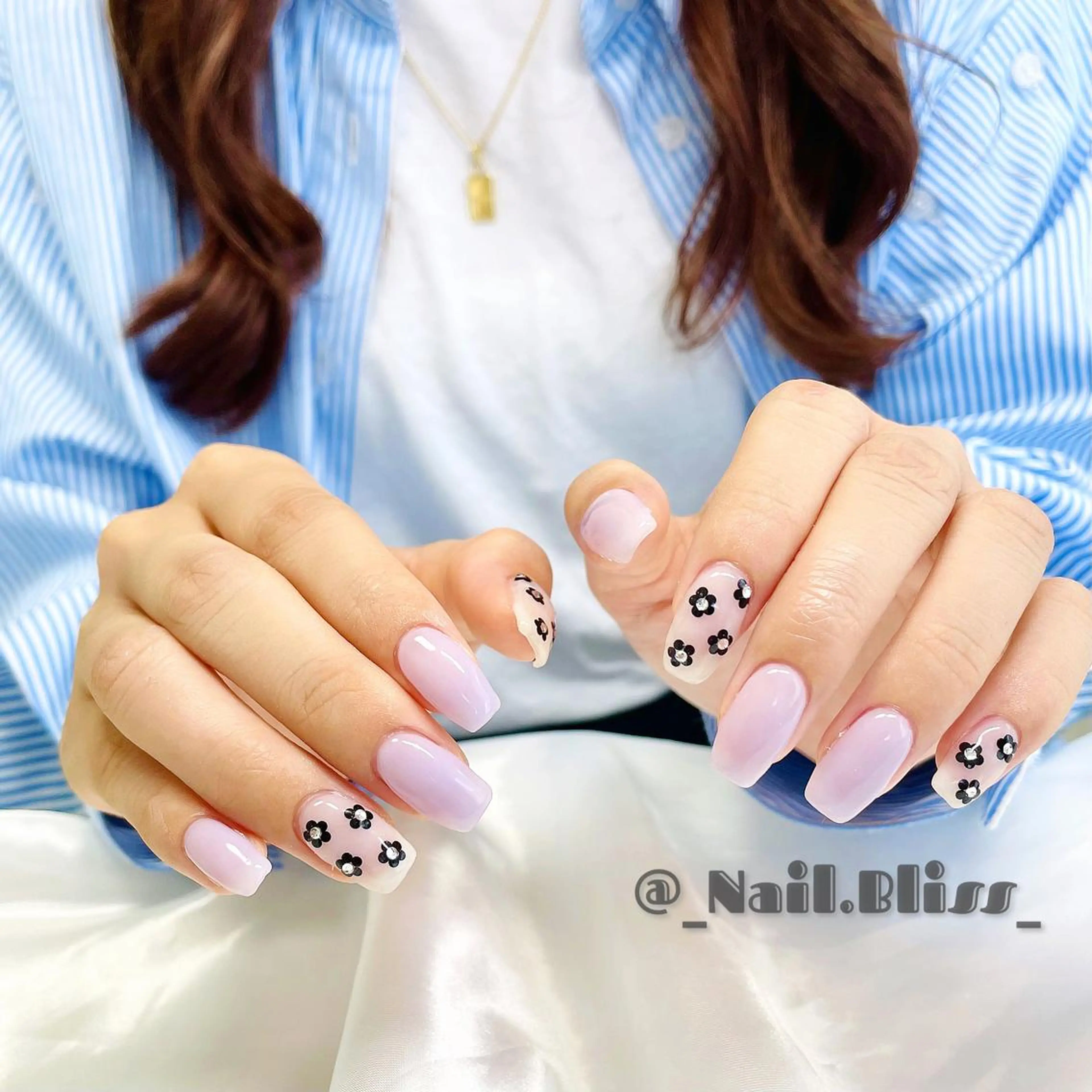 ネイル シンプルネイル ハンドネイル NAIL BLISSのネイルデザイン