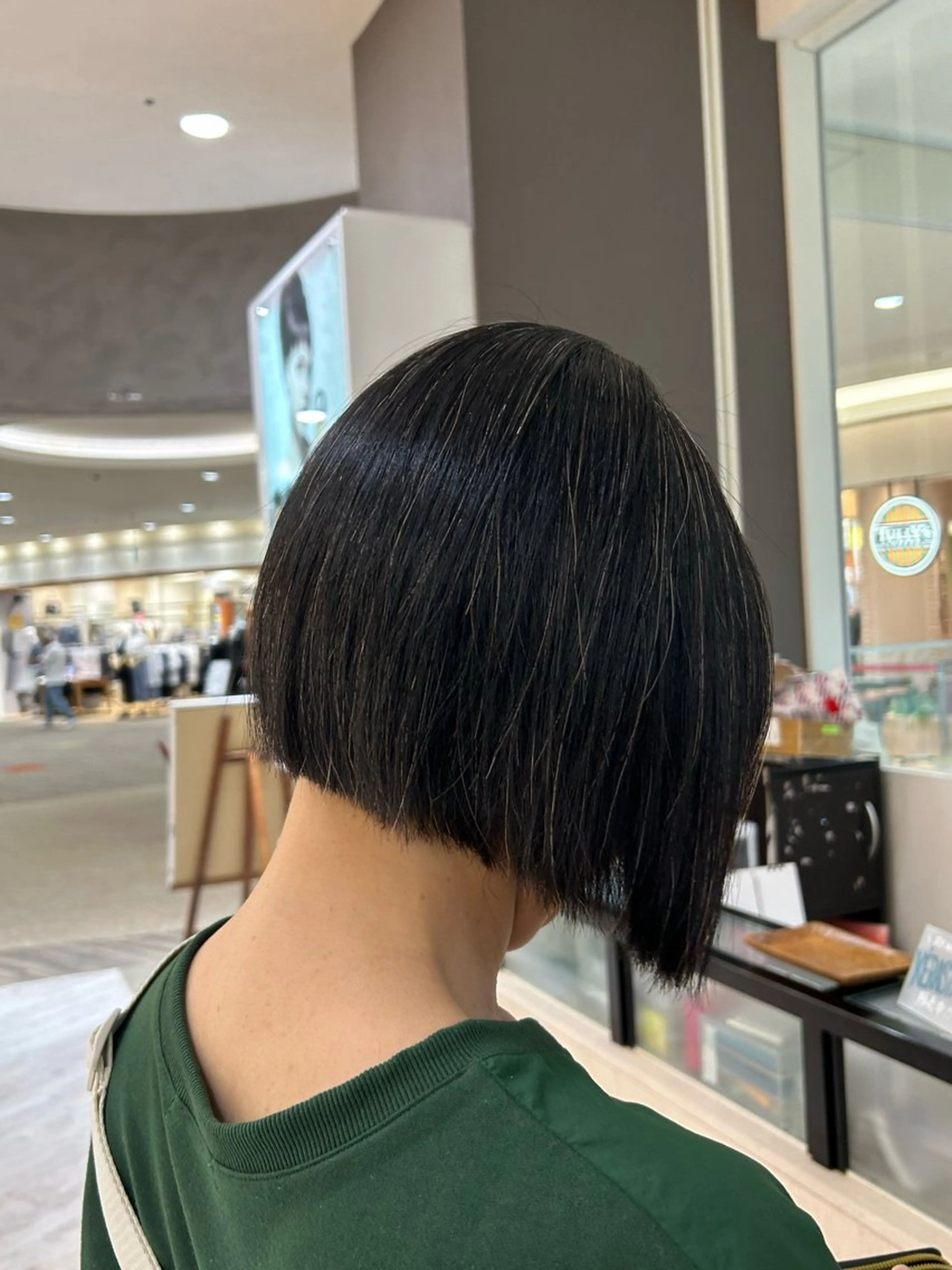 ショート ショートヘア 縮毛矯正 森川 颯香のヘアスタイル