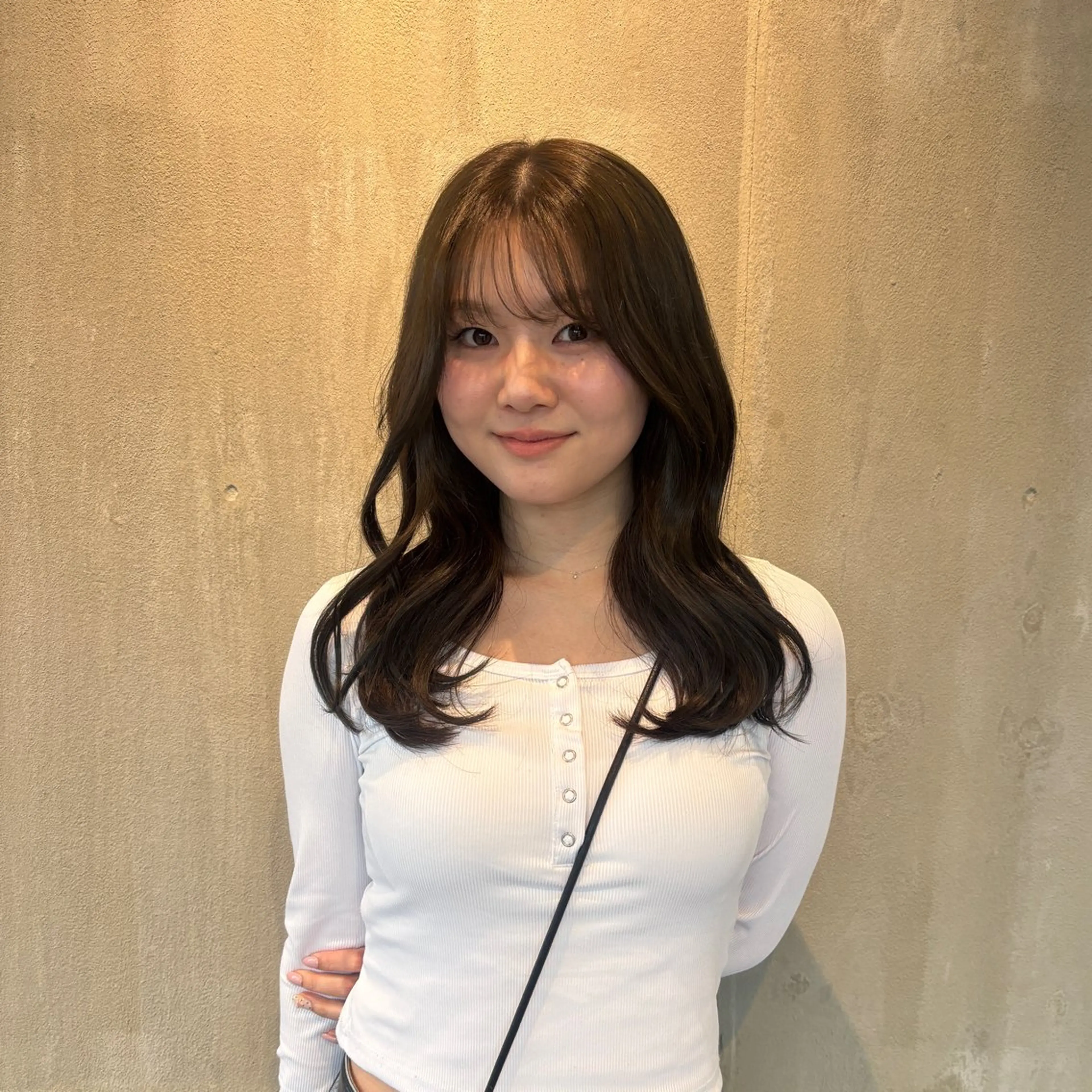ロング ヘアカラー トリートメント 小木曽 里華のヘアスタイル