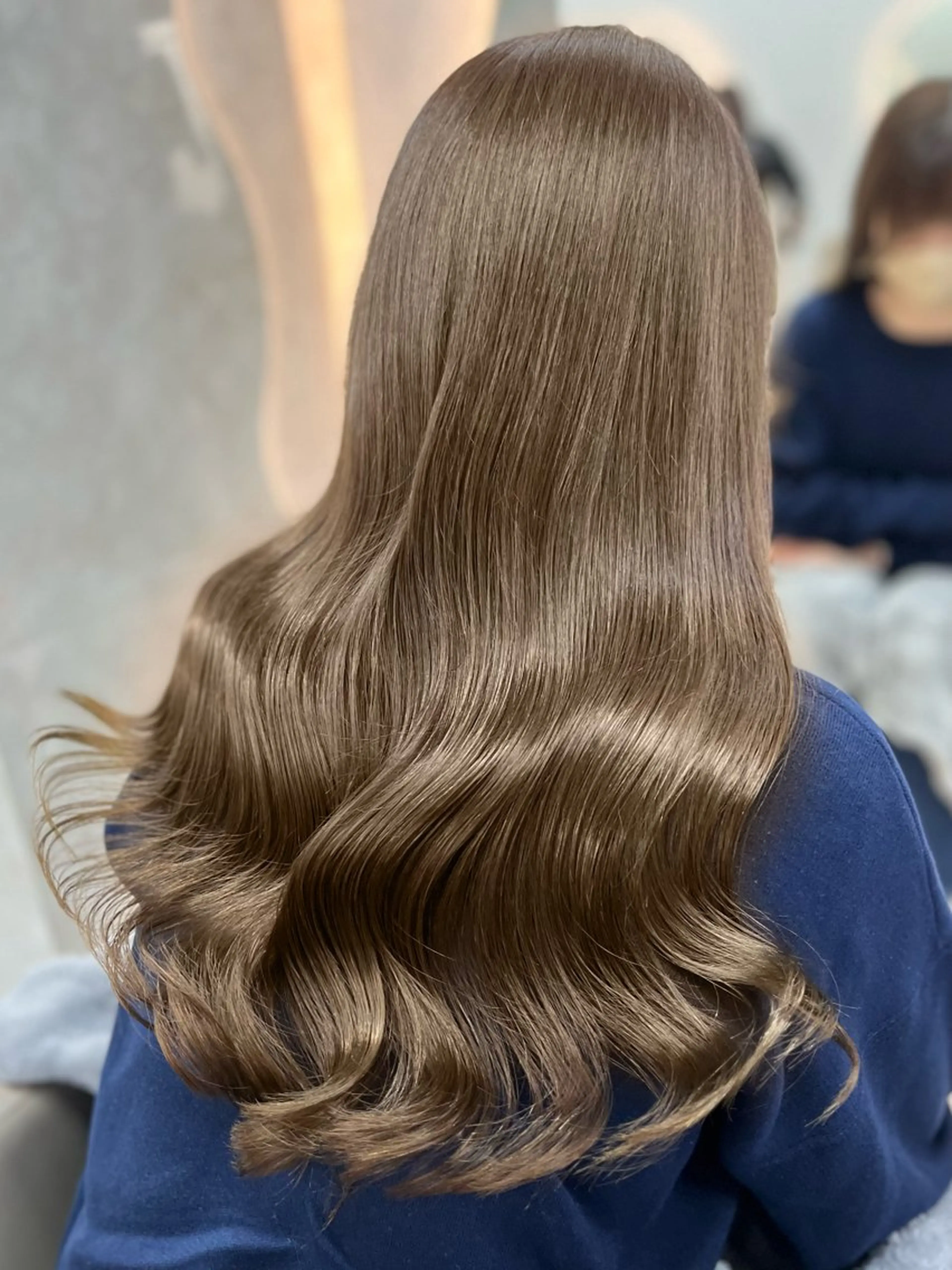 ロング カラー ベージュカラー ブリーチ ブリーチなしカラー オリーブベージュ 🦋Yui🦋透明感 /艶カラー/髪質改善のヘアスタイル