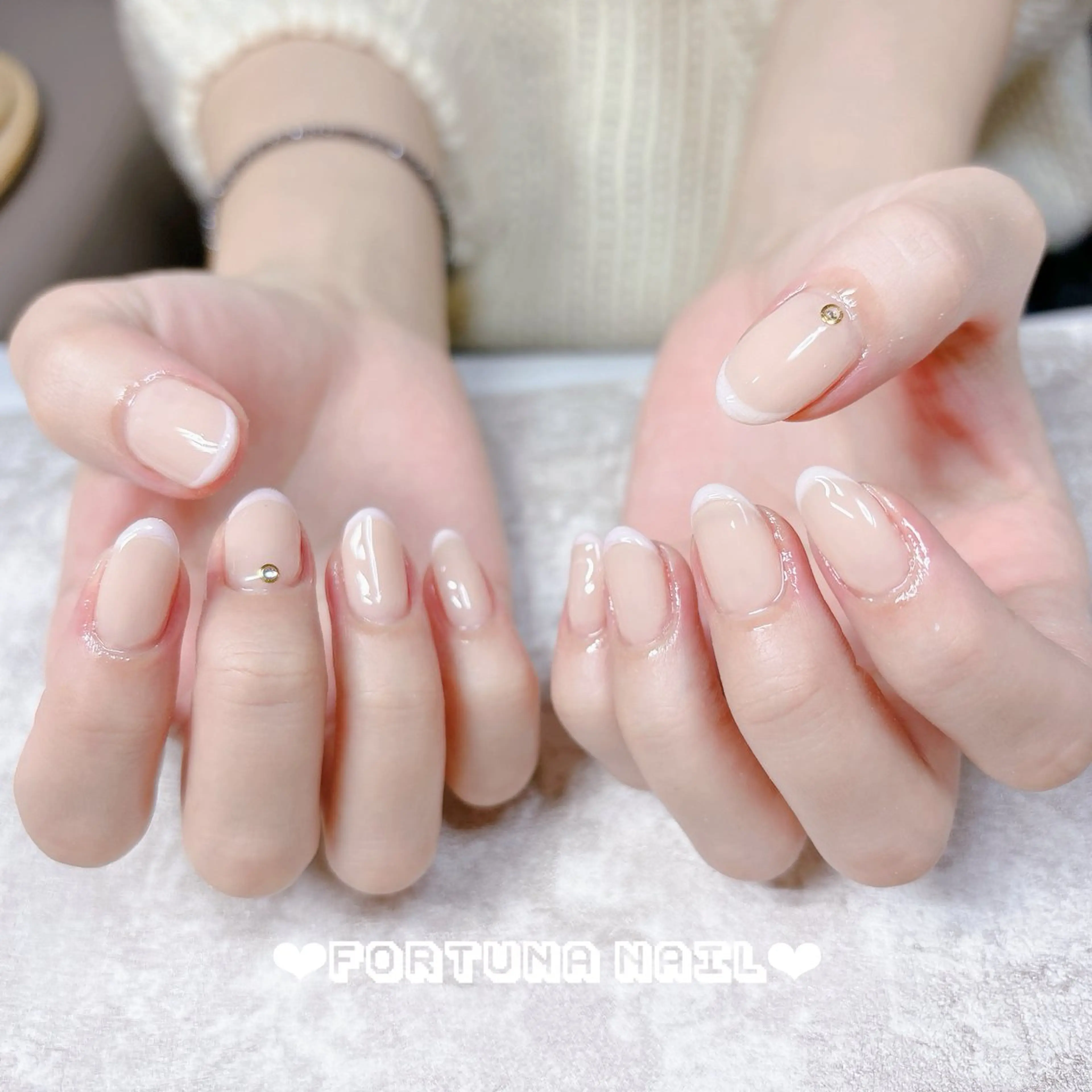 ネイル ハンドネイル ハンドケア Nail •Head スパFortunaのネイルデザイン