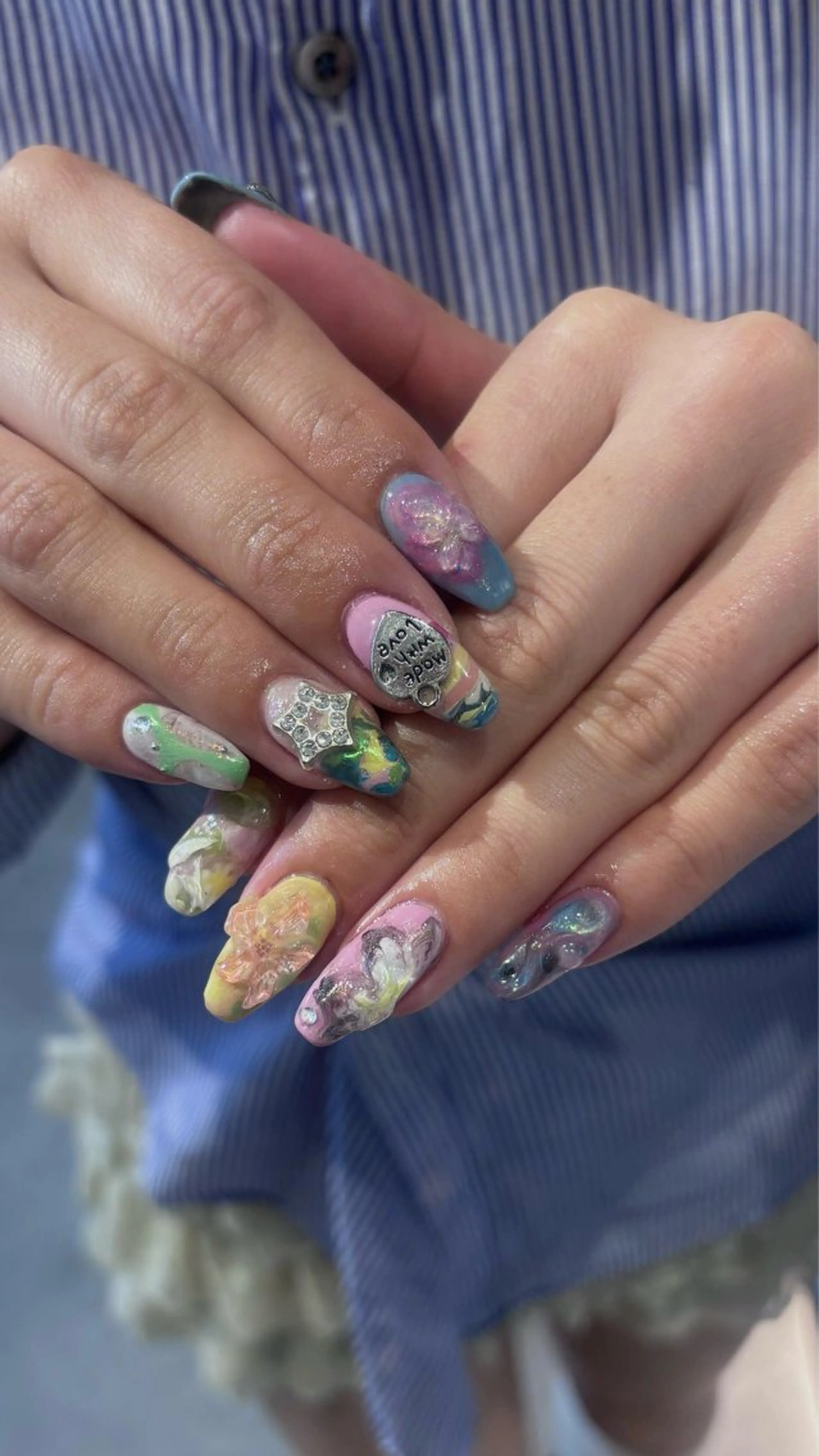 ネイル ハンドネイル ハイトーン/レイヤー nail 百咲💌のヘアスタイル