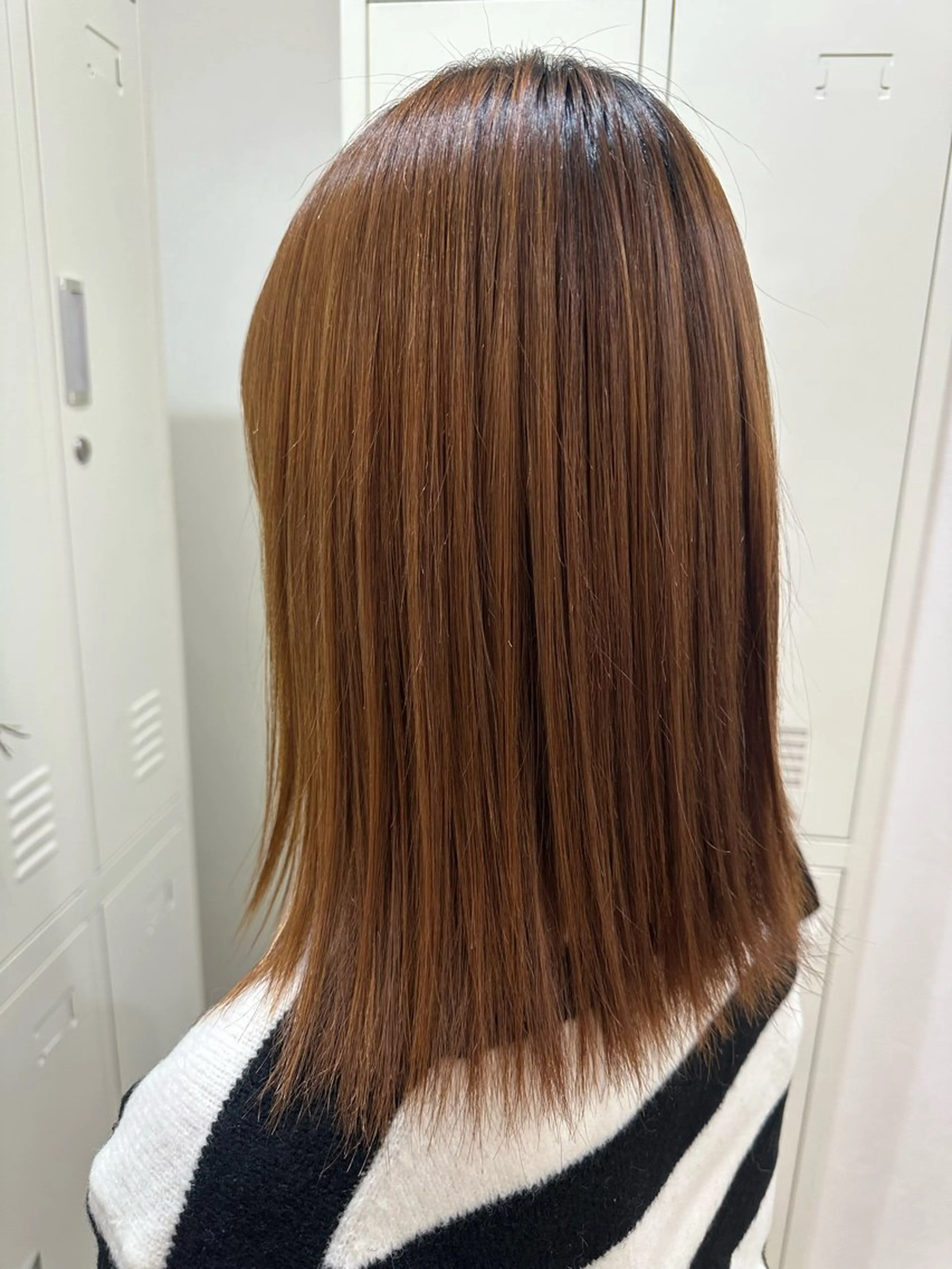 ミディアム 縮毛矯正 🫧MANA レイヤーカット🌙のヘアスタイル