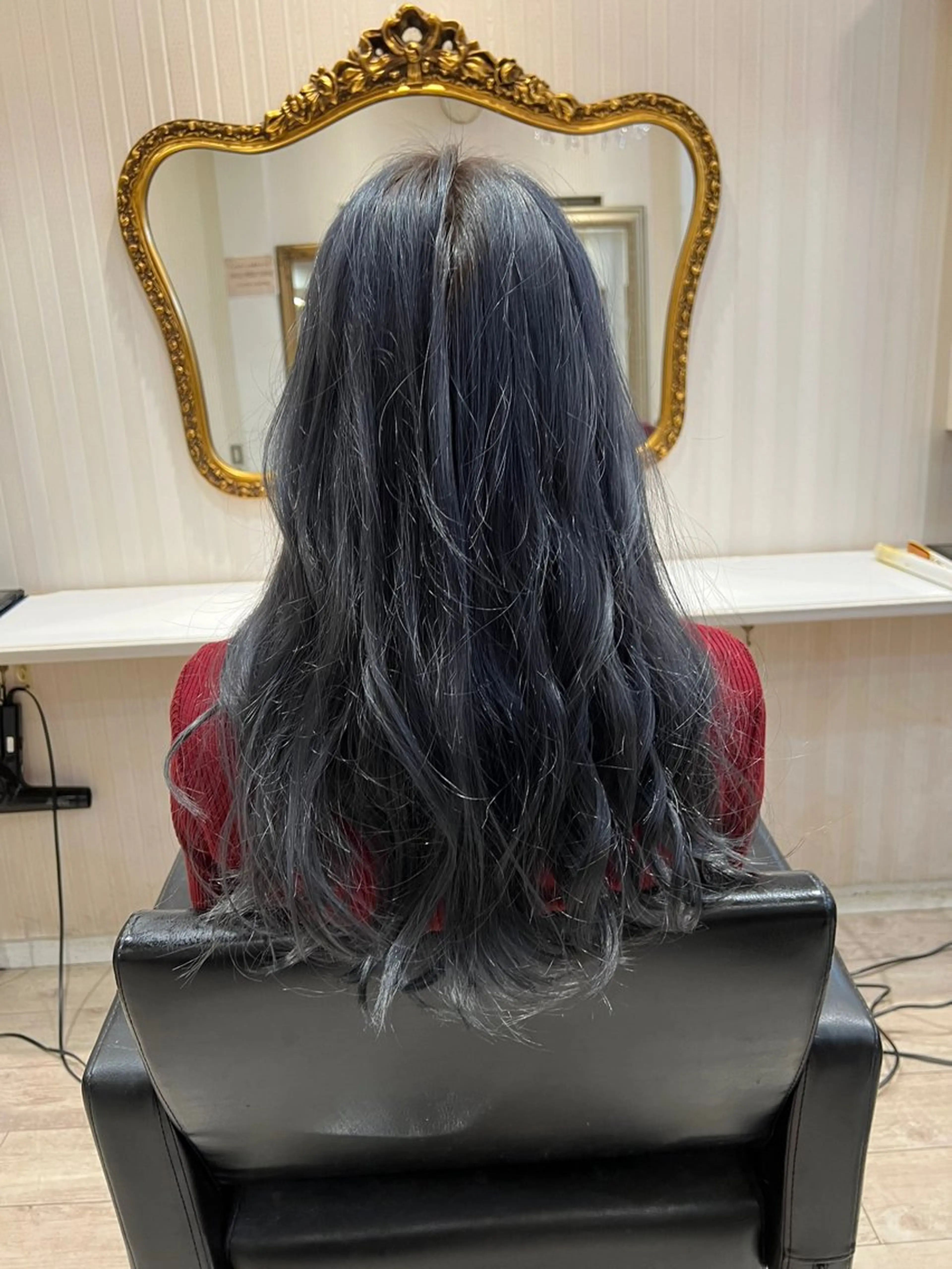 ロング カラー ダブルカラー Cerisier所属・cerisier 萩原のヘアスタイル