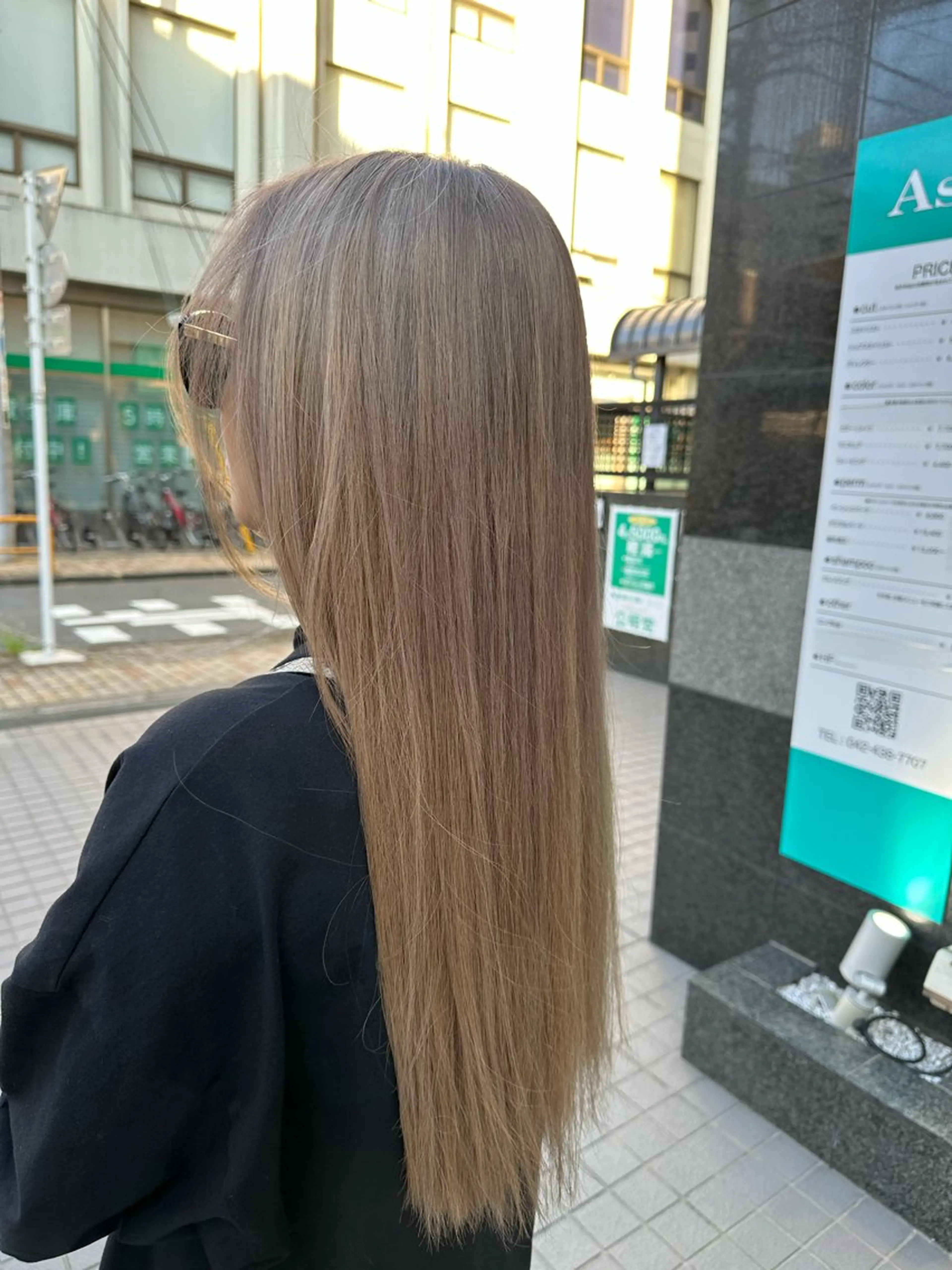 ロング カラー ‪❥ブリーチ💗 MIKUのヘアスタイル