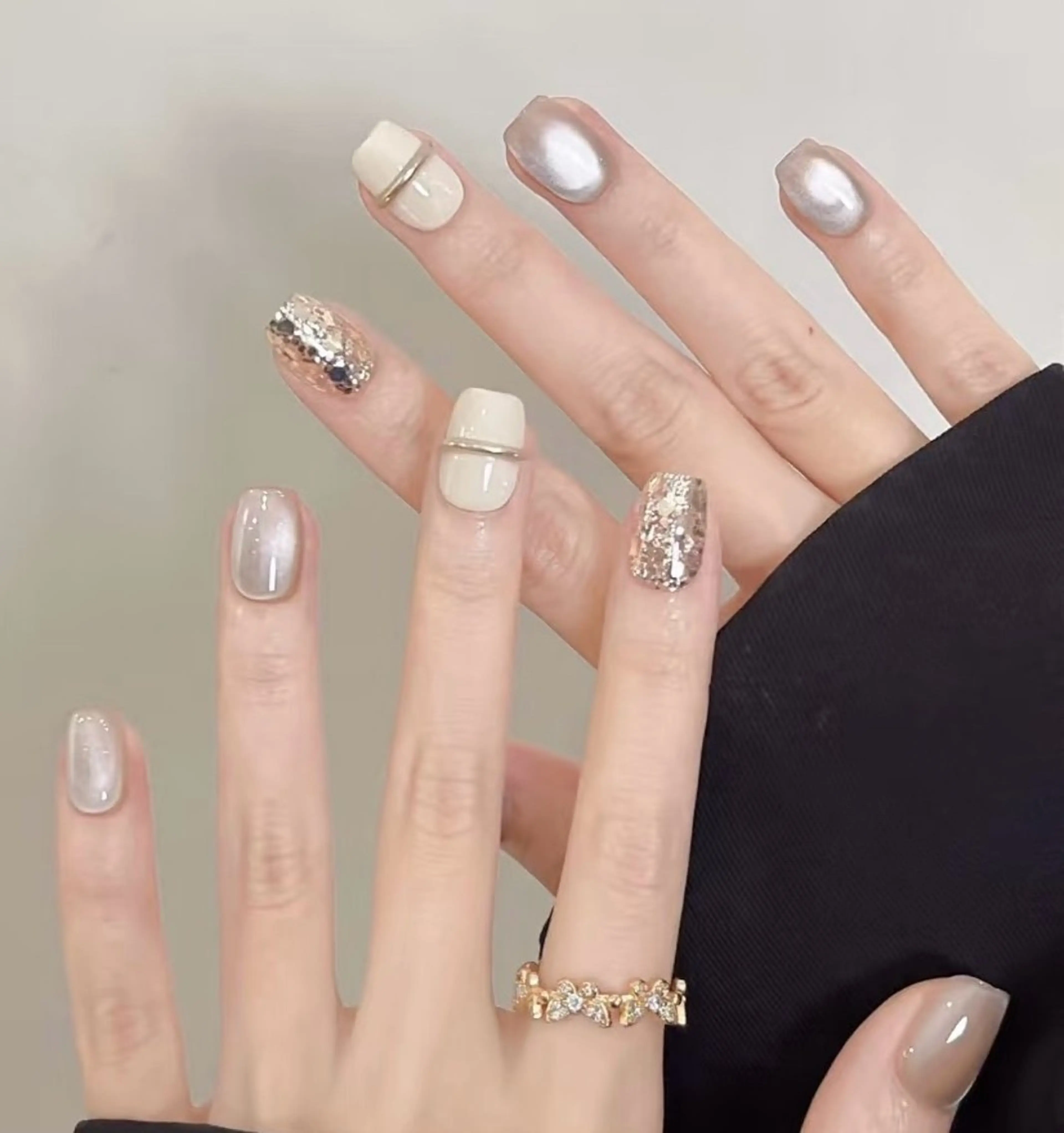 ネイル 高木 維麗絲のネイルデザイン