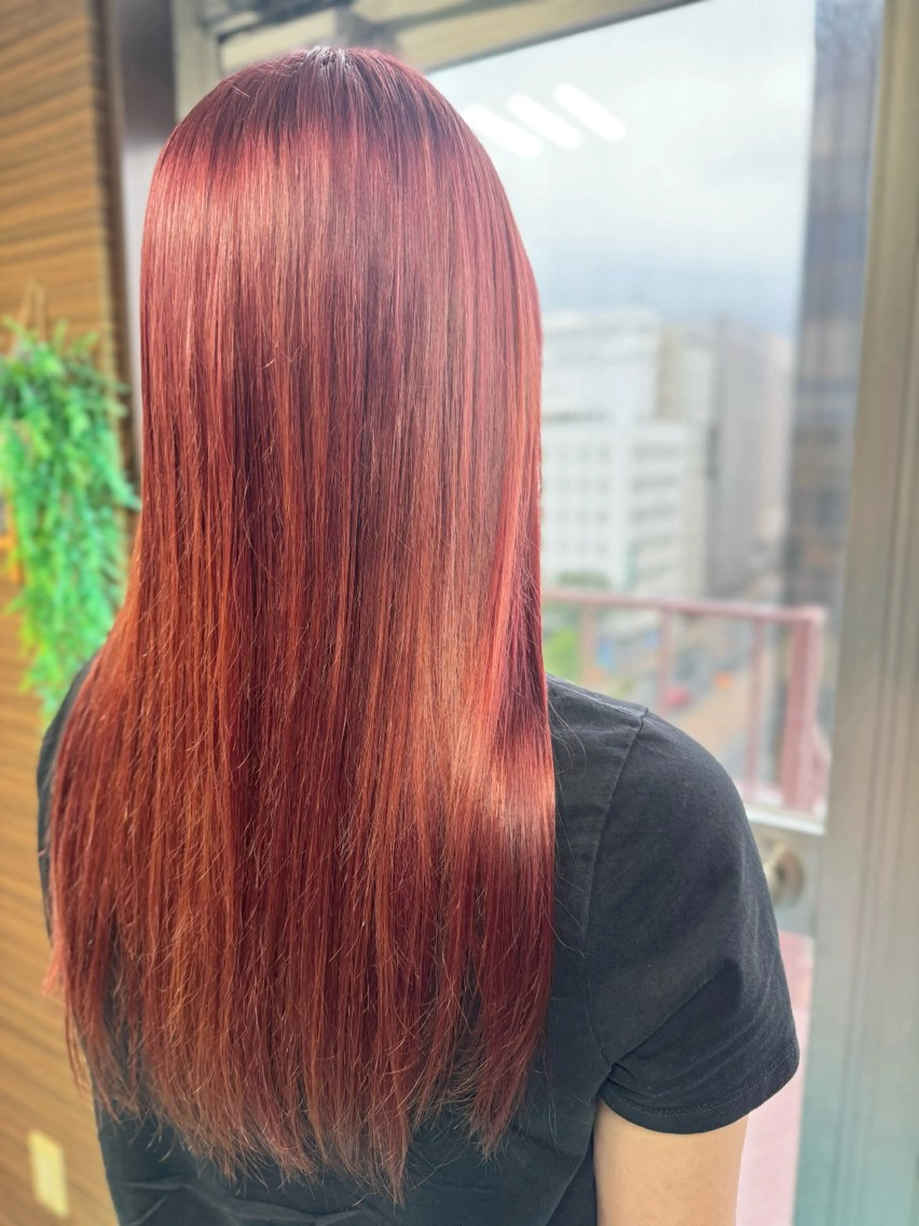 セミロング カラー レッドカラー ヘアカラー Viage （ビアージュ）のヘアスタイル