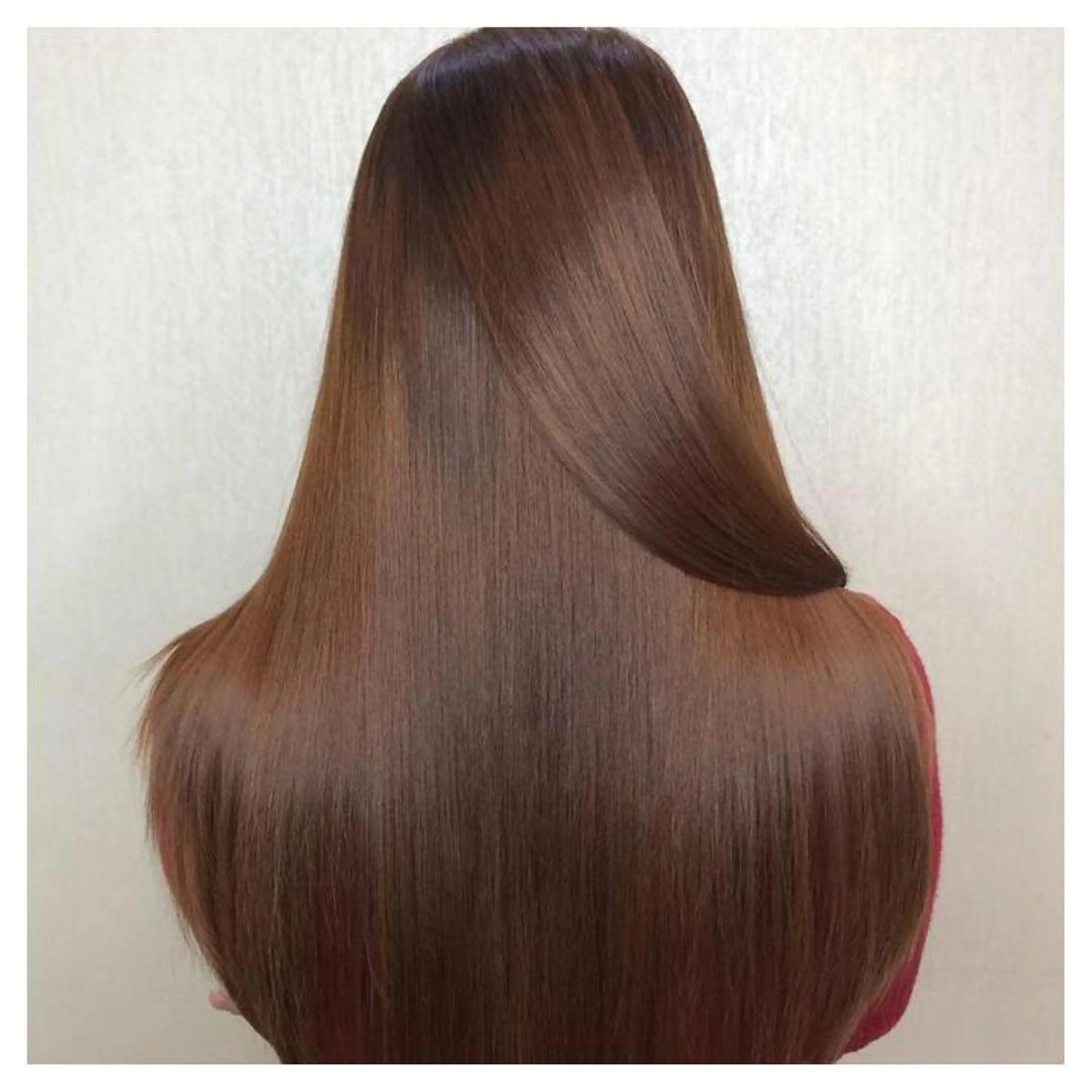 ロング N° 秋田店【ナンバー】のヘアスタイル