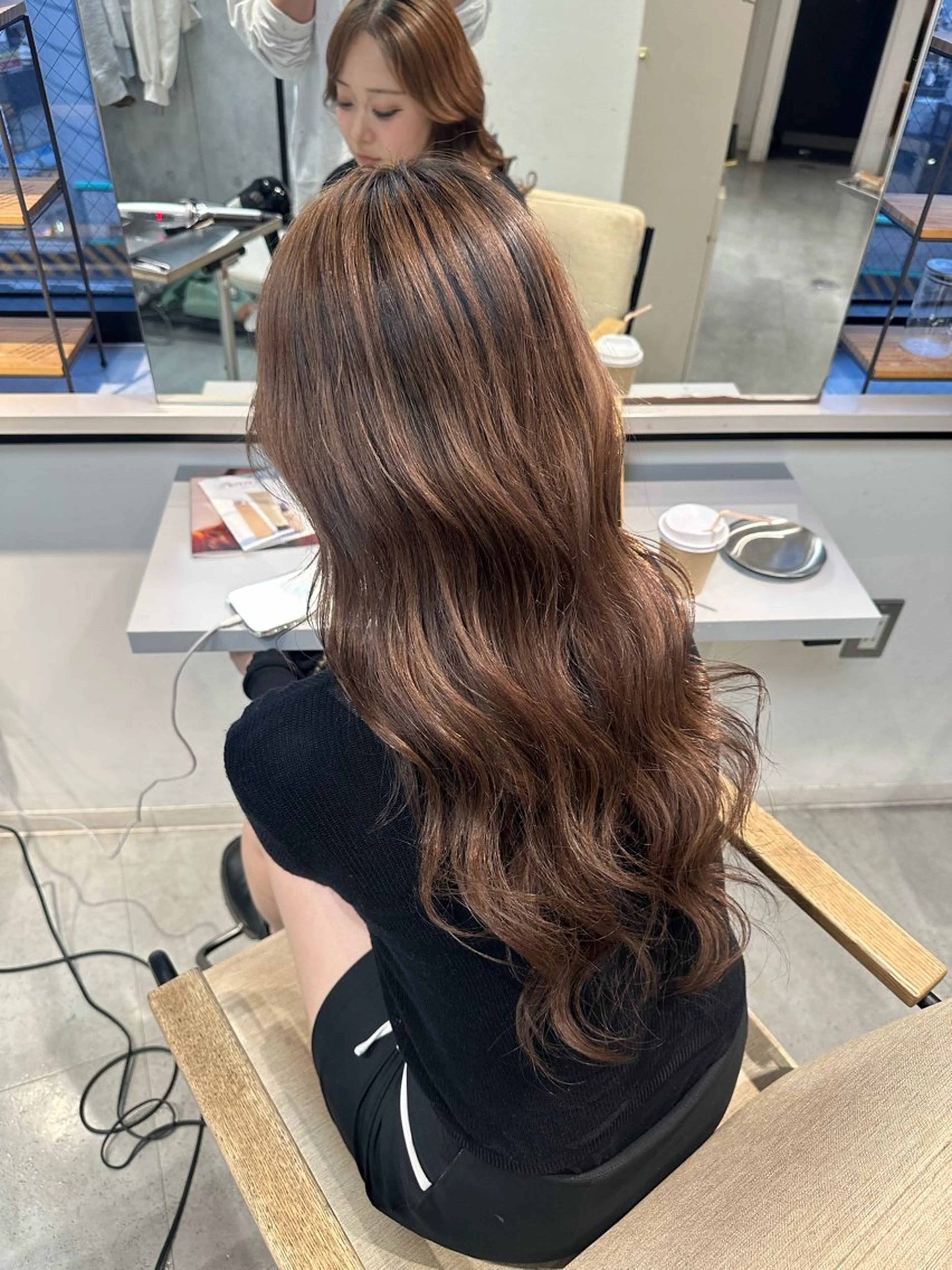 ロング カラー ヘアカラー Maria 梅田/デザインカラーのヘアスタイル